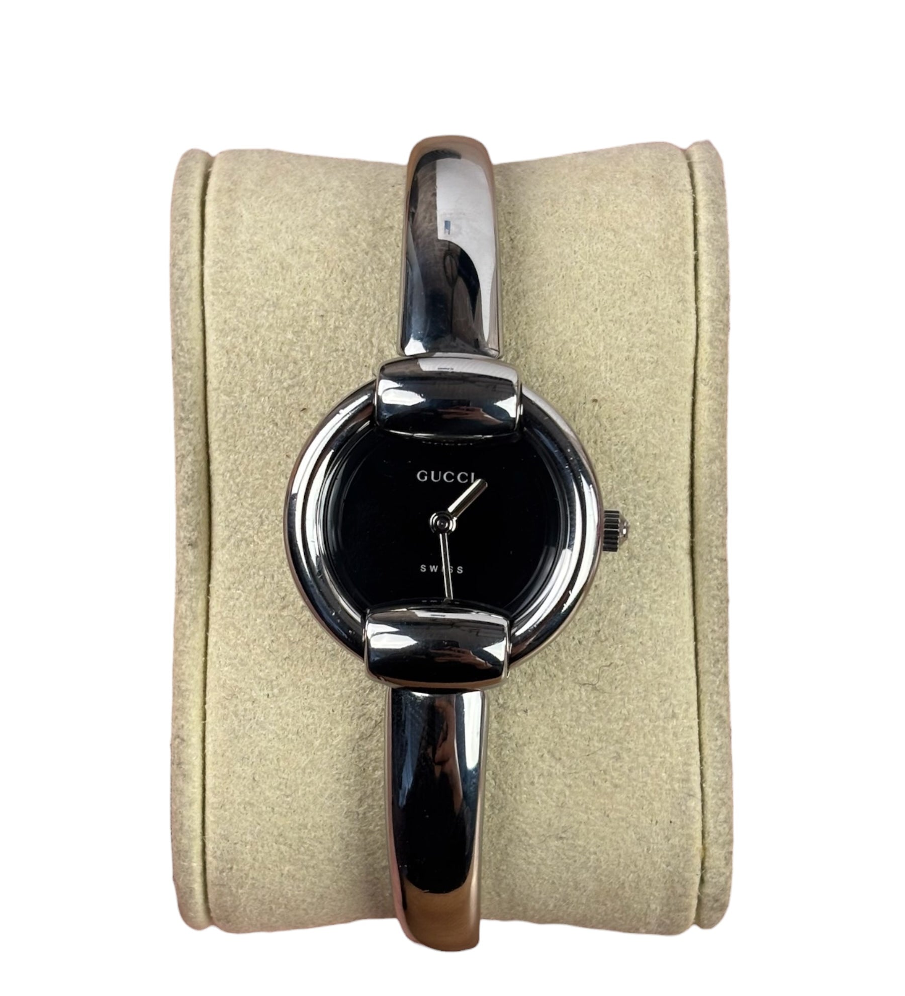 Gucci 1400L Black Dial Bangle Band