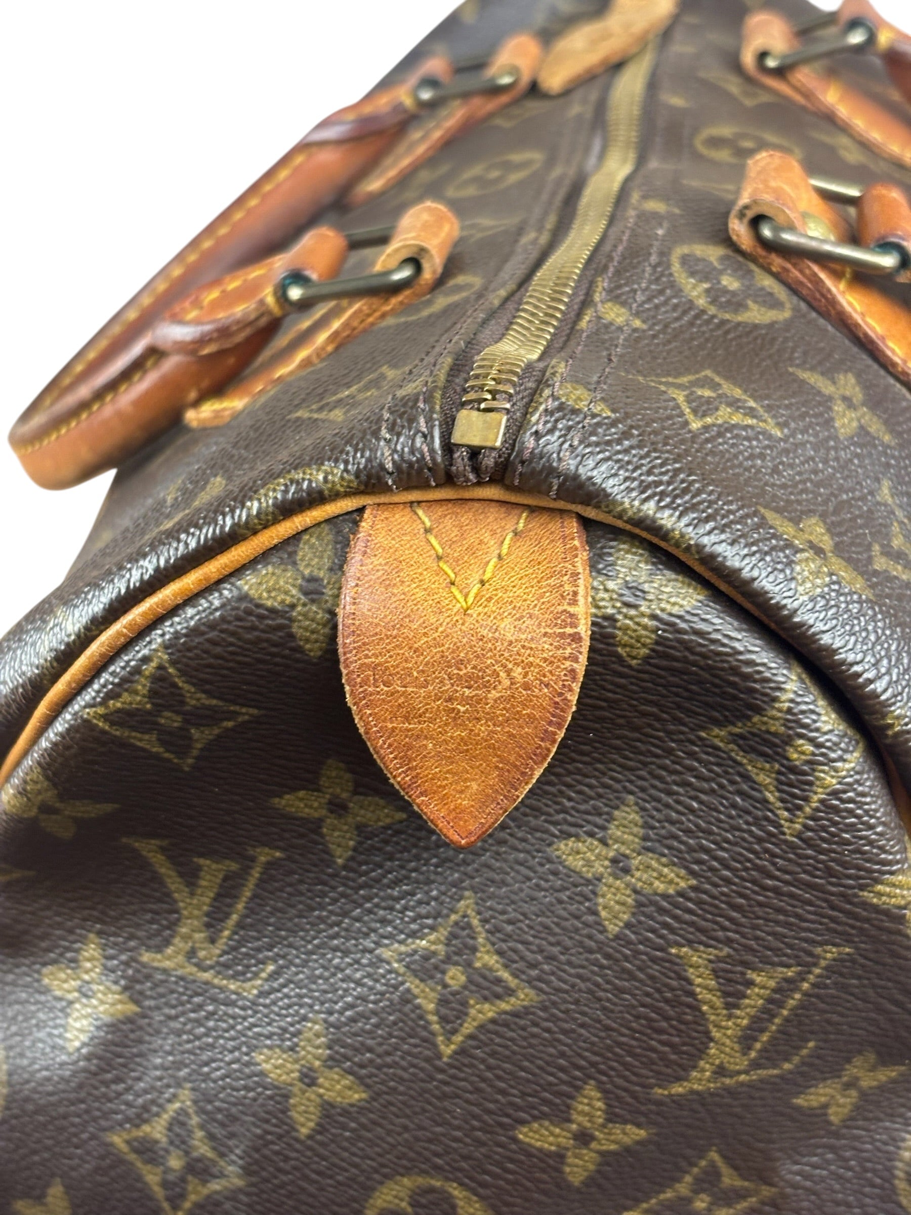Louis Vuitton Monogram Speedy 30