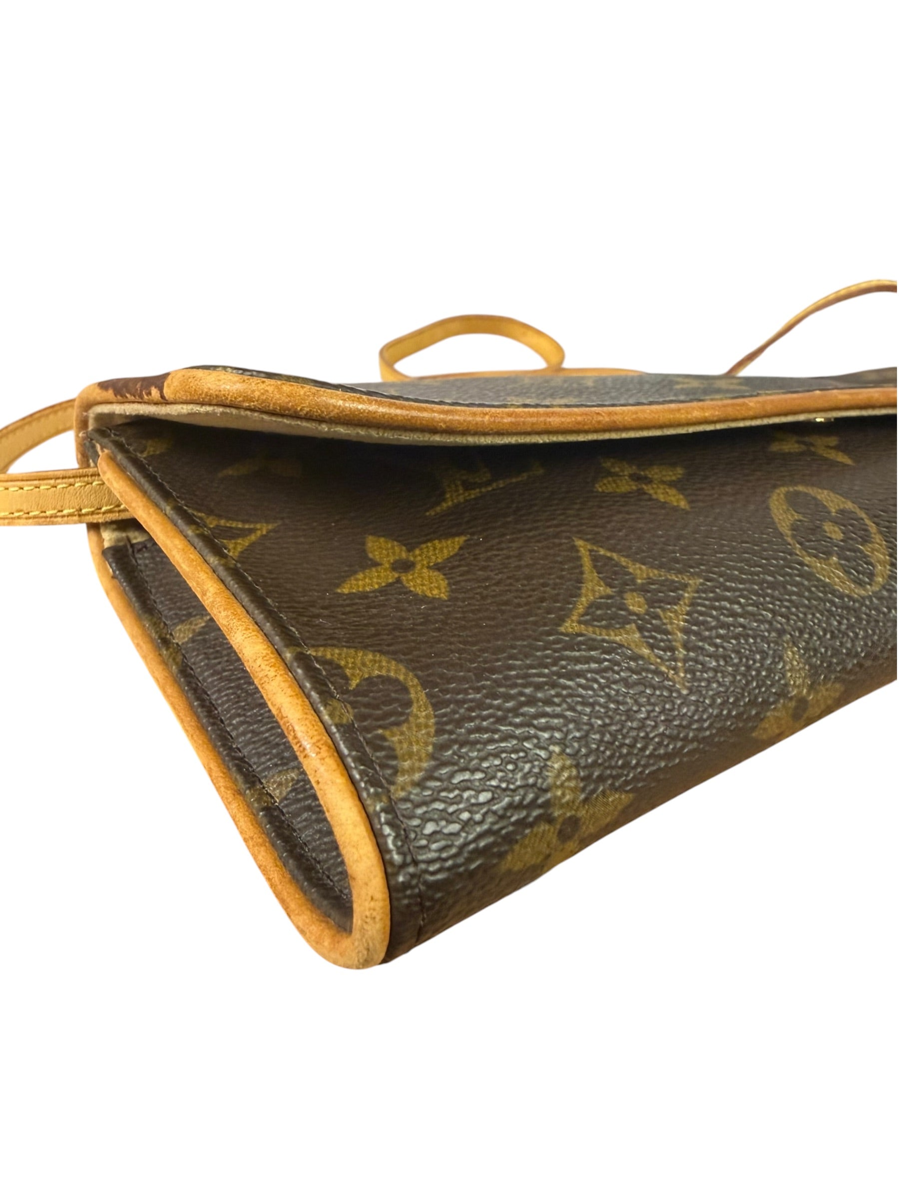 Louis Vuitton Monogram Twin Pochette GM