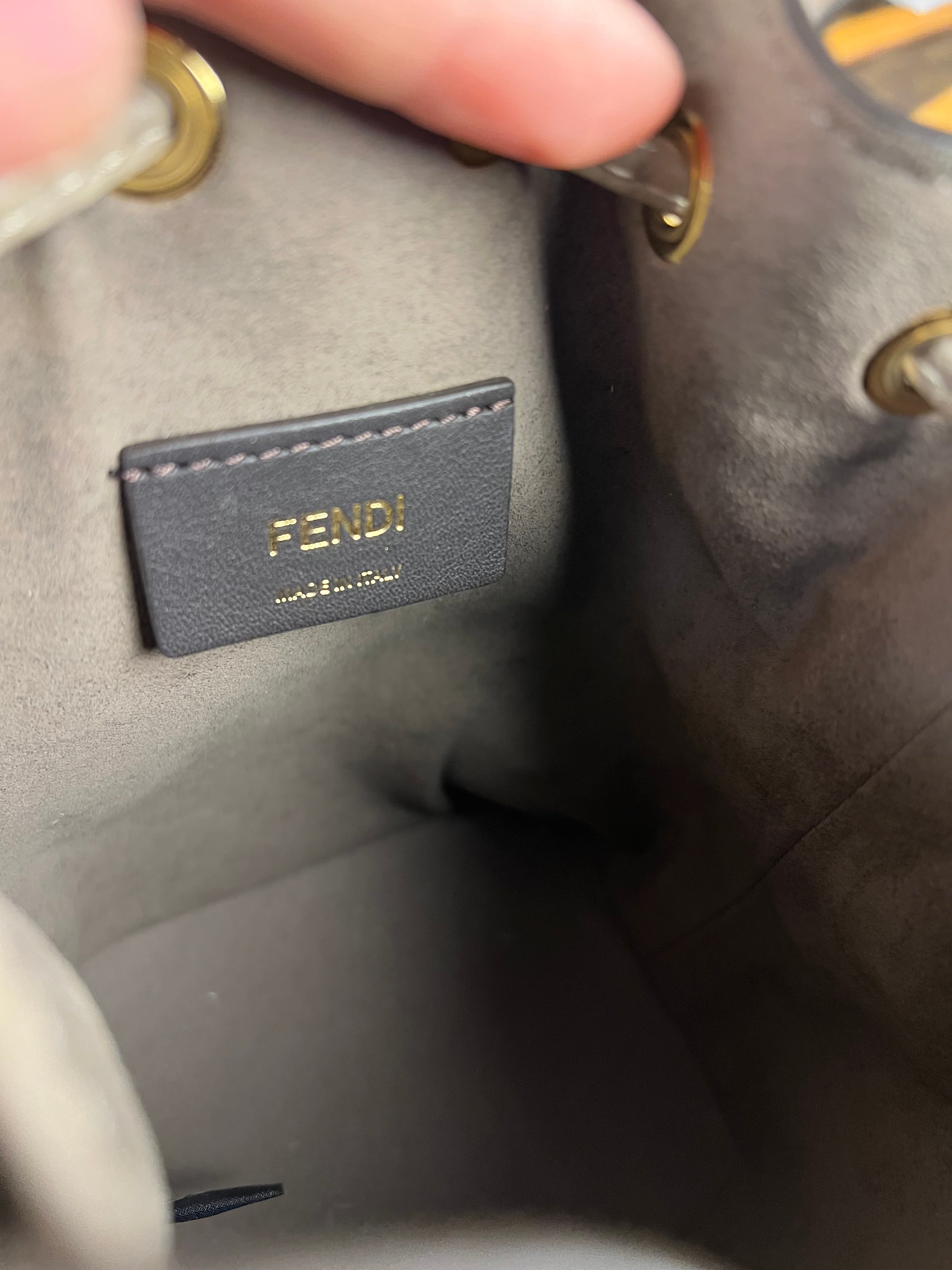 Fendi Mon Tresor Leather Bucket Bag