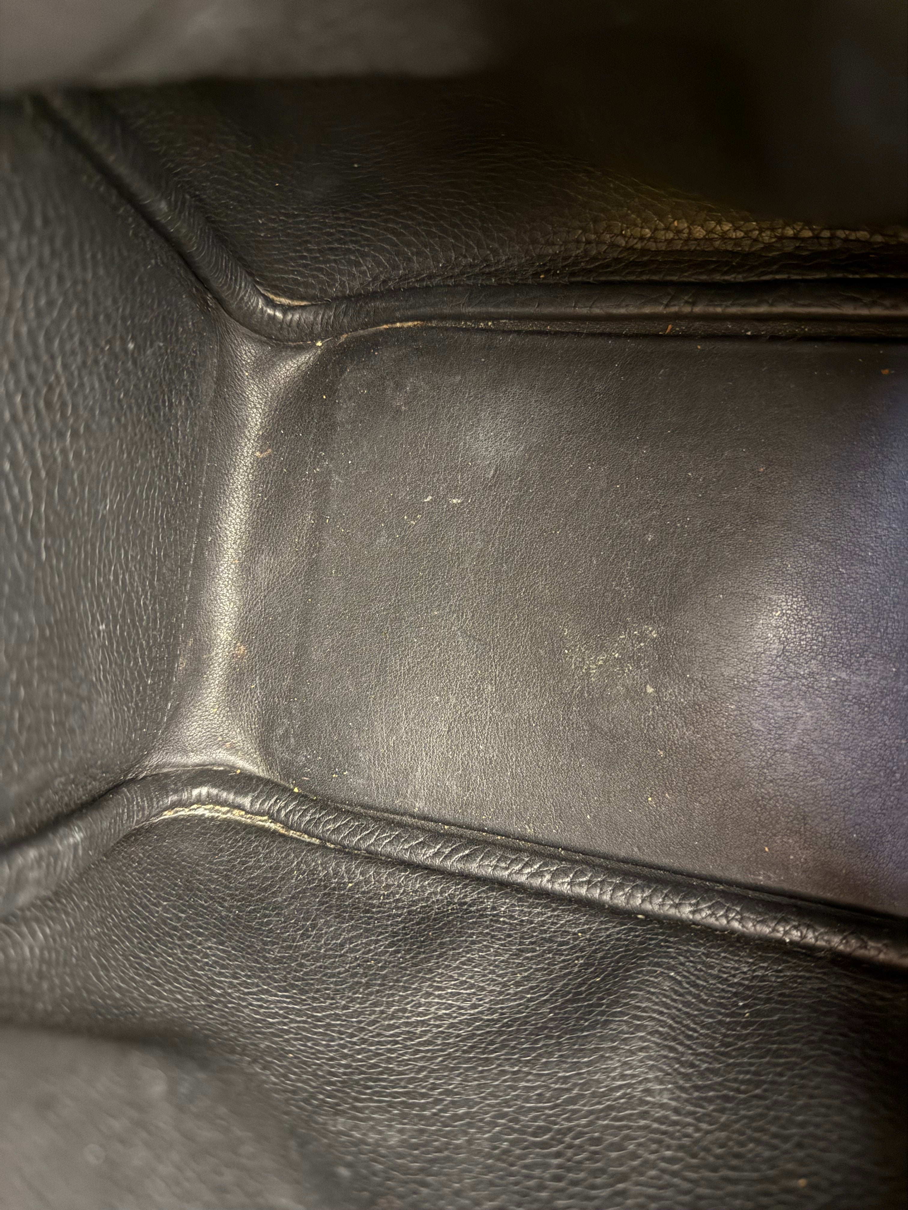 Hermes Black Clemence Lindy 26