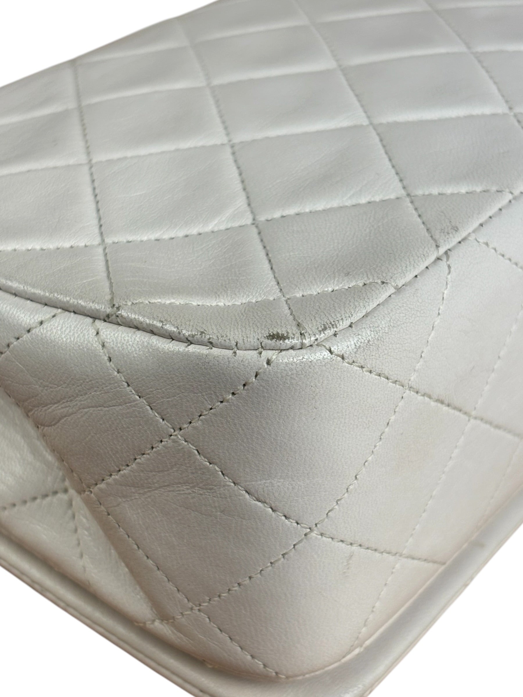 Chanel White Quilted Leather CC Flap Shoulder Bag 2013
