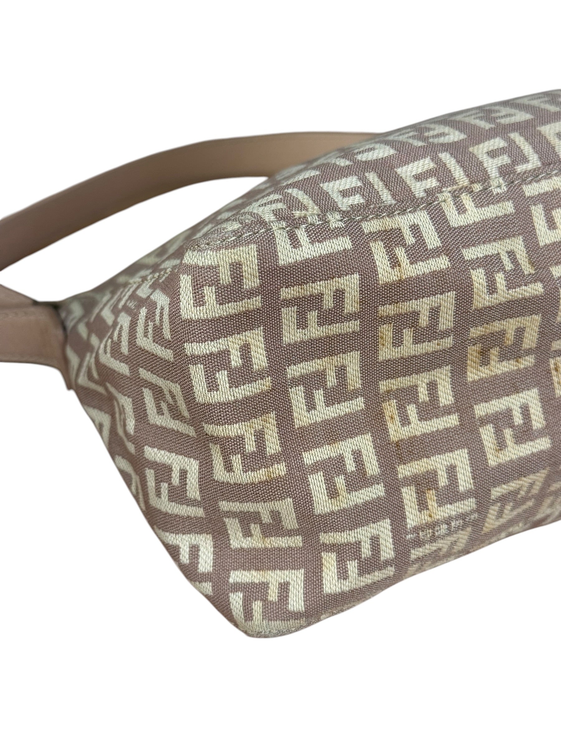 Fendi Vintage FF Beige Pochette