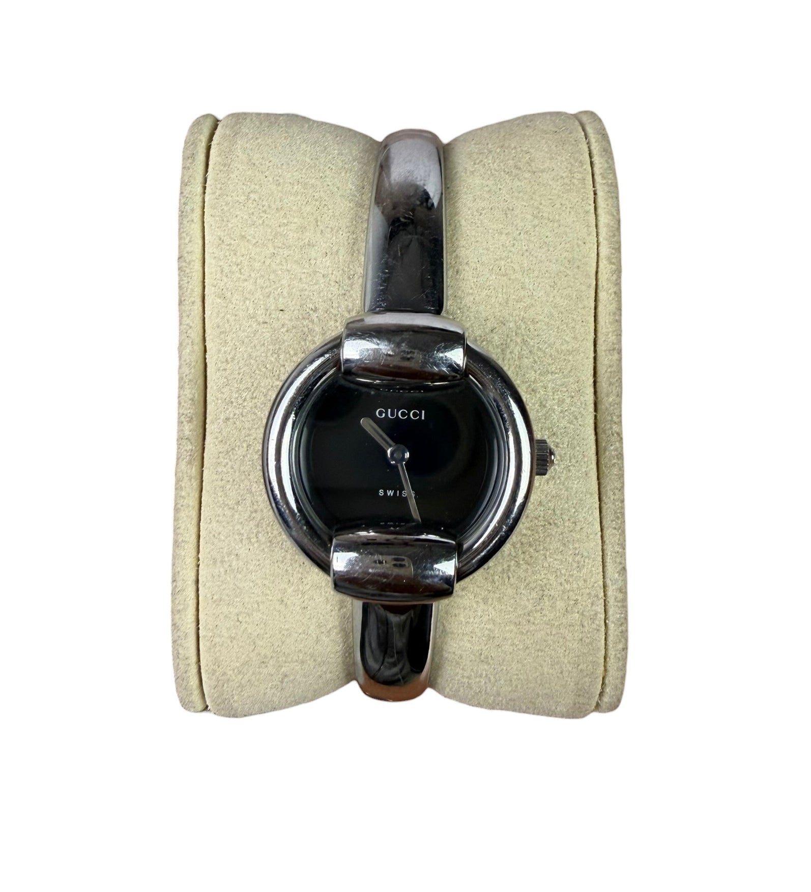 Gucci 1400L Black Dial Bangle Band