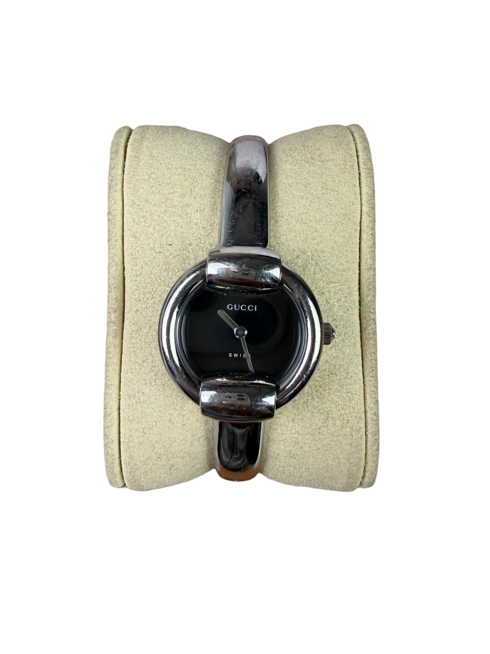 Gucci 1400L Black Dial Bangle Band