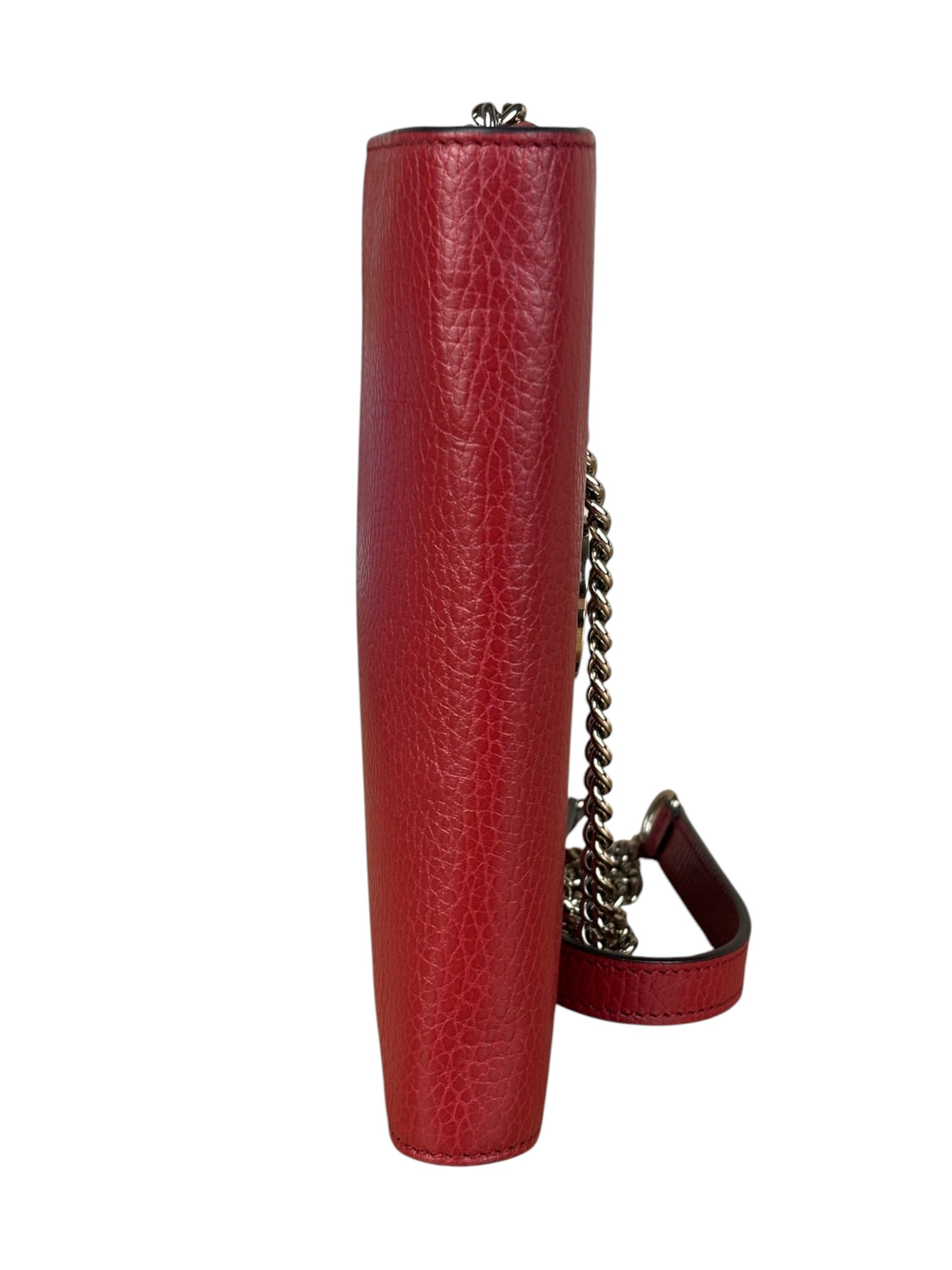 Gucci Red Interlocking G Wallet on Chain