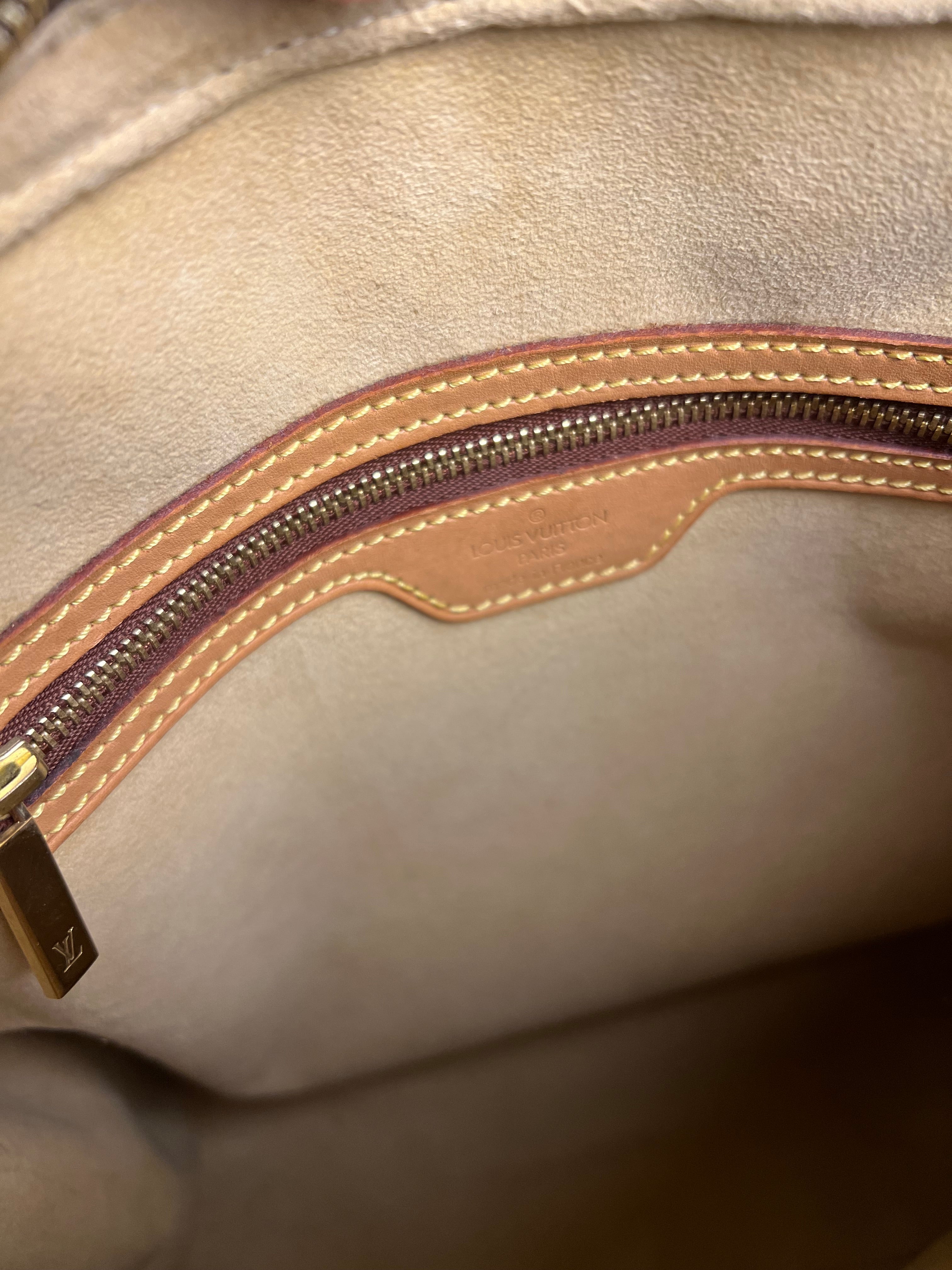 Louis Vuitton Monogram Looping GM