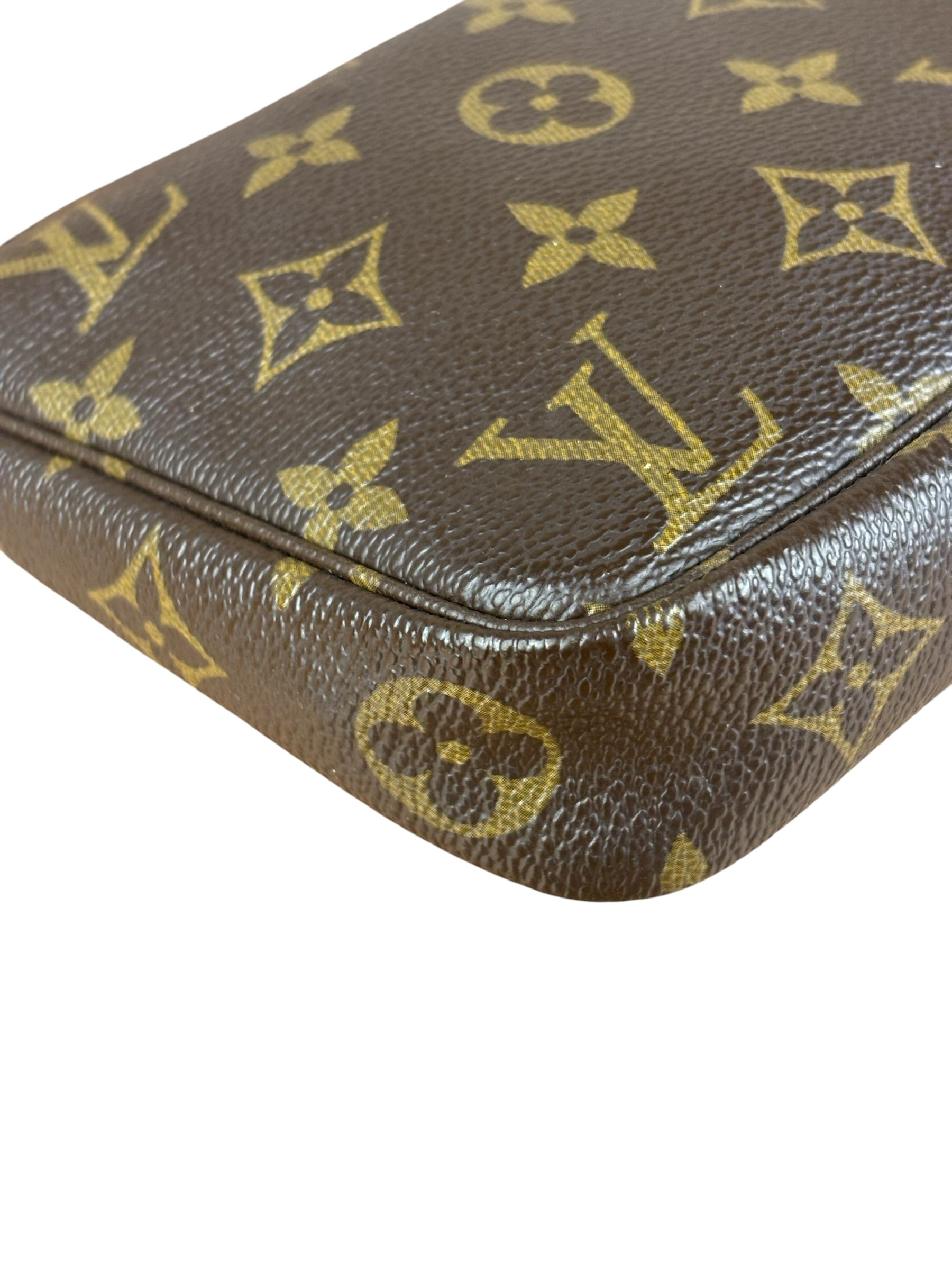 Louis Vuitton Leather Monogram Pochette