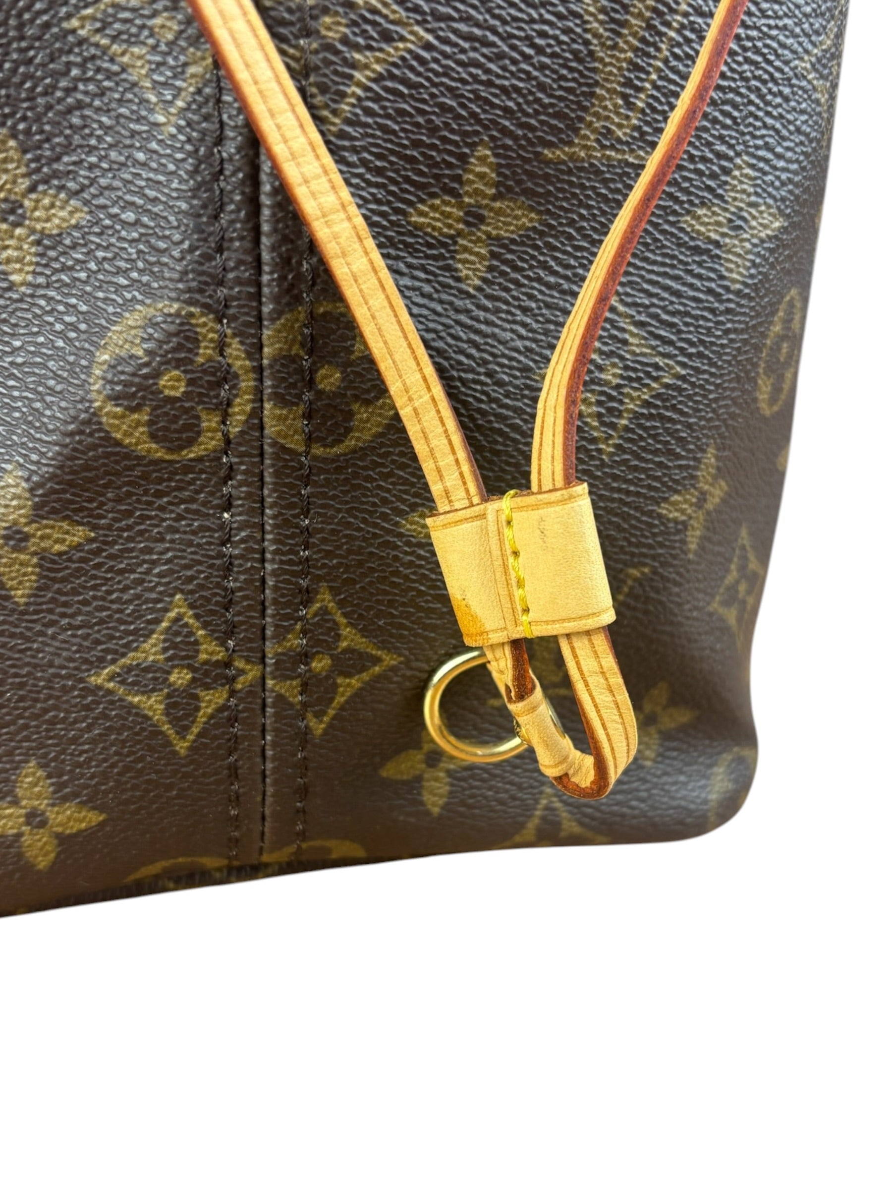 Louis Vuitton Monogram Neverfull Tote Bag GM