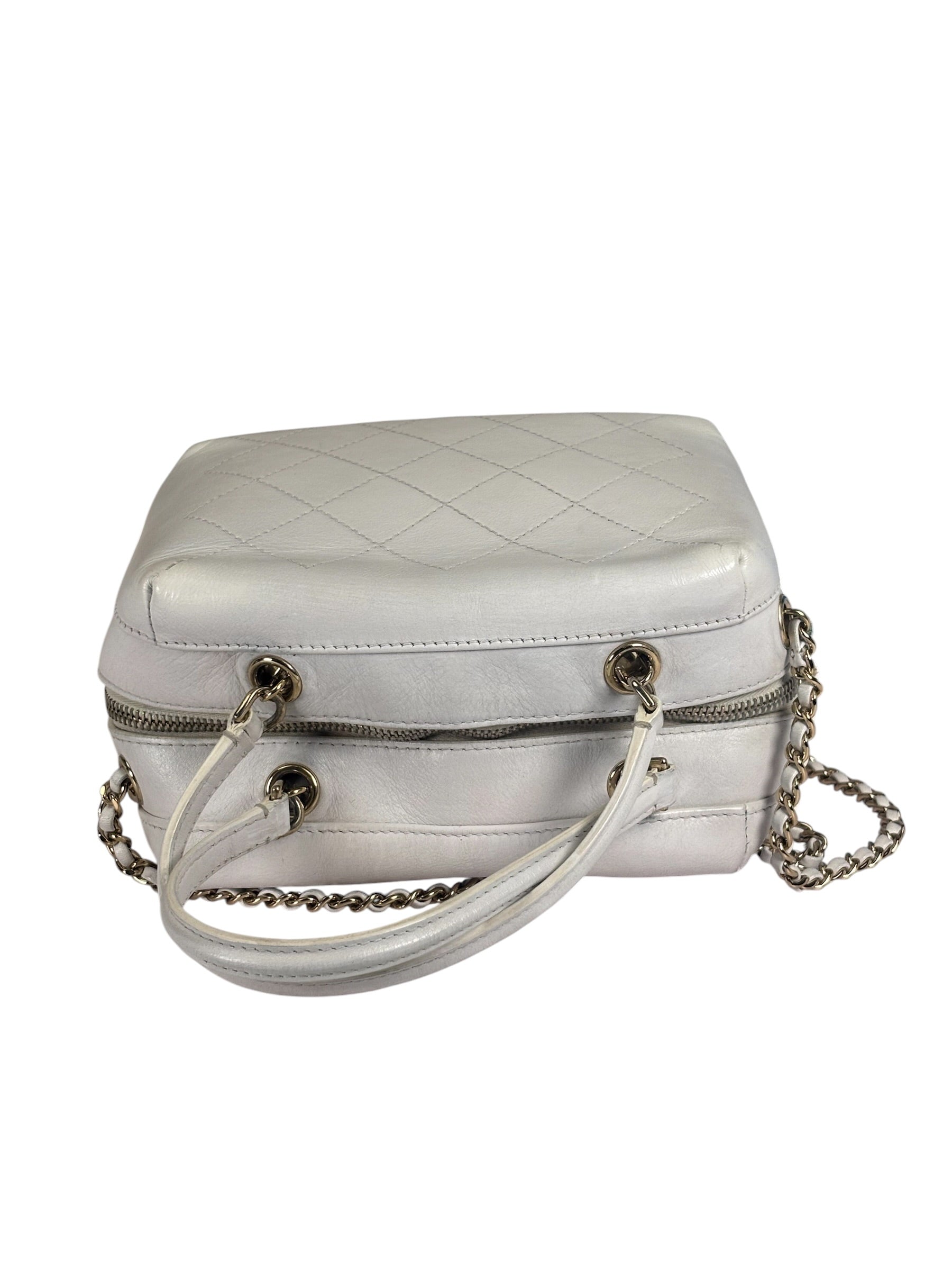 Chanel White Quilted Leather Vanity Small Bowling Two-Way Bag 2019