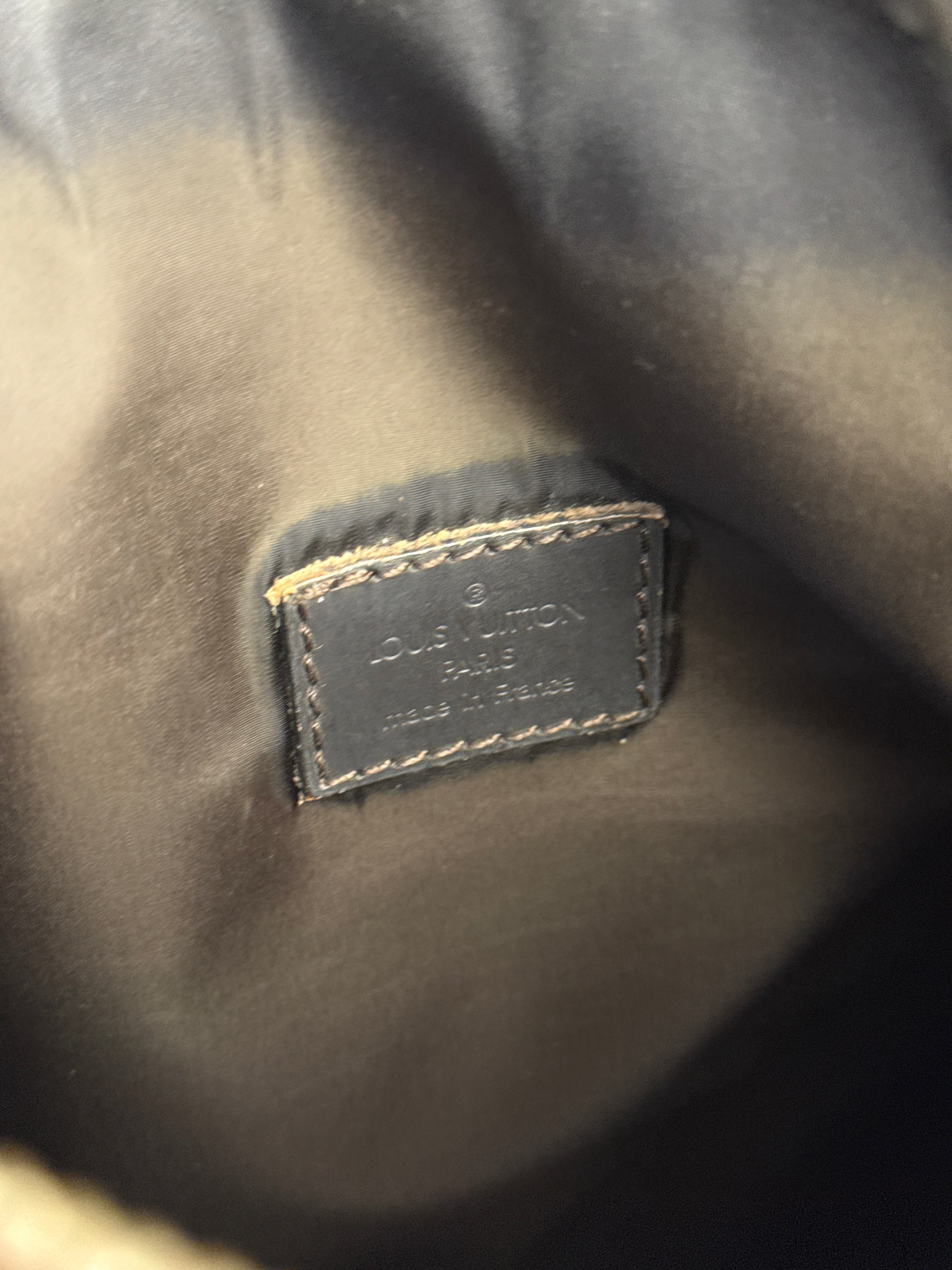 Louis Vuitton Black Damier Geant Vintage Crossbody