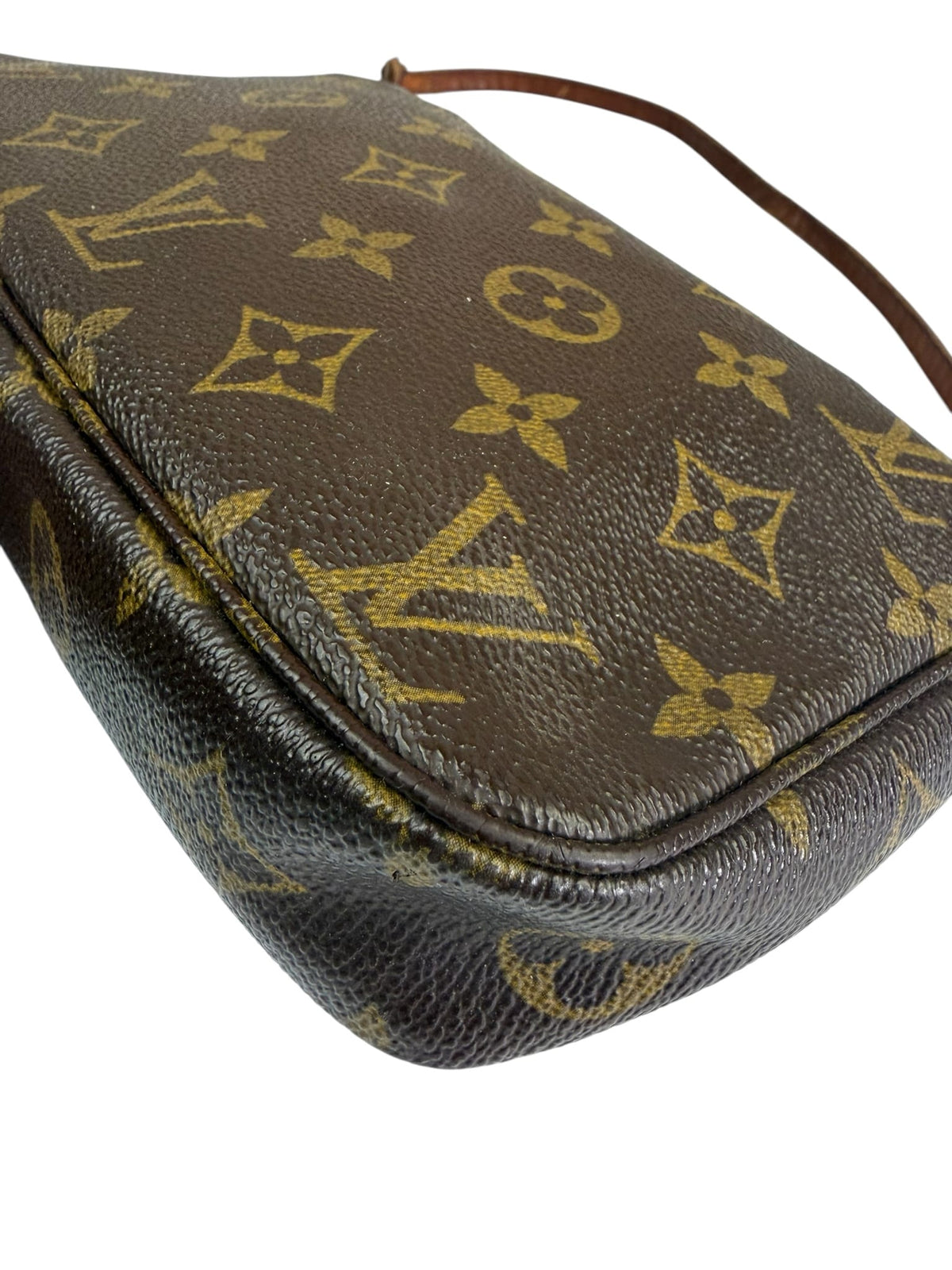 Louis Vuitton Monogram Pochette