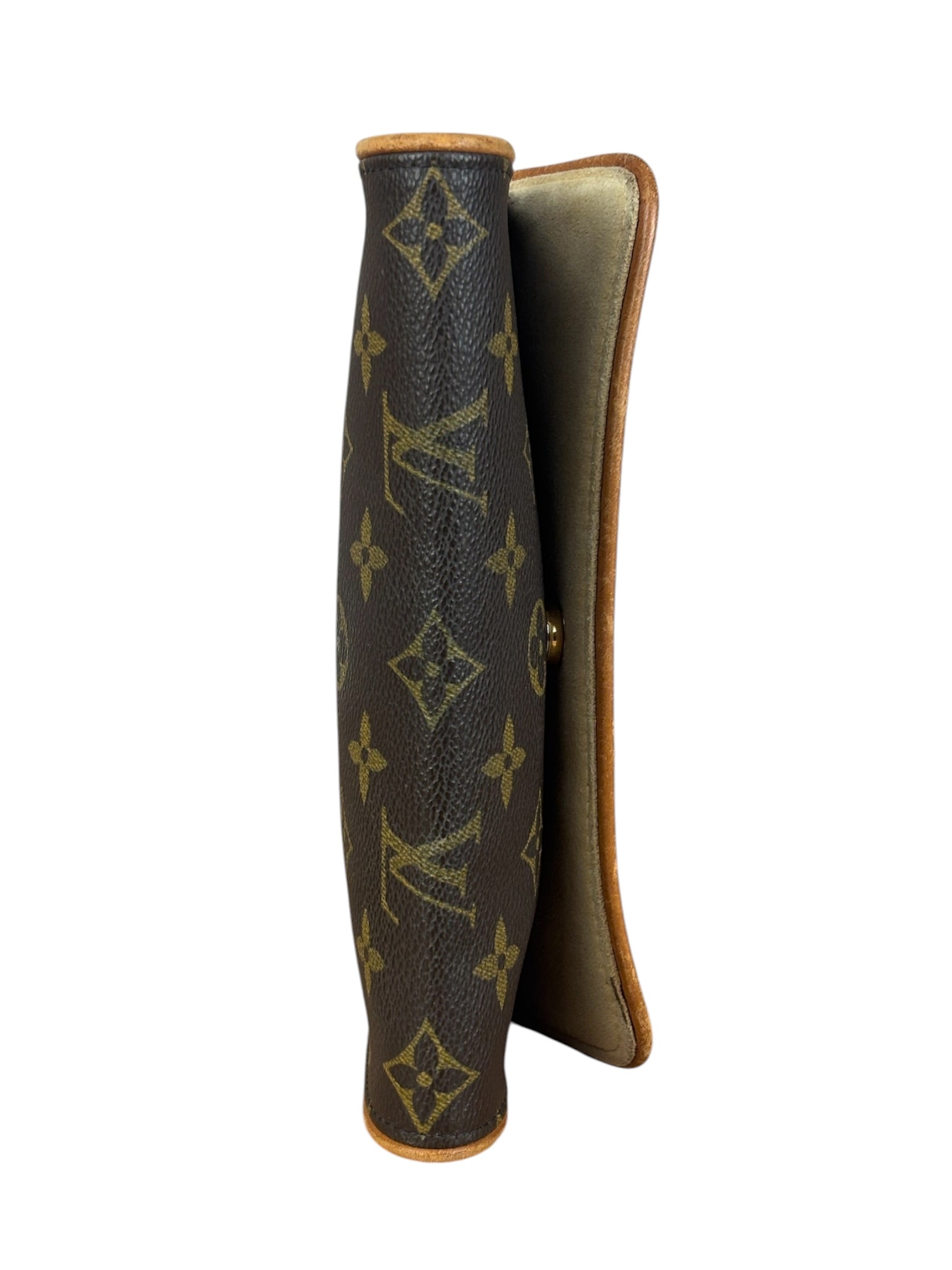 Louis Vuitton Monogram Twin Pochette GM