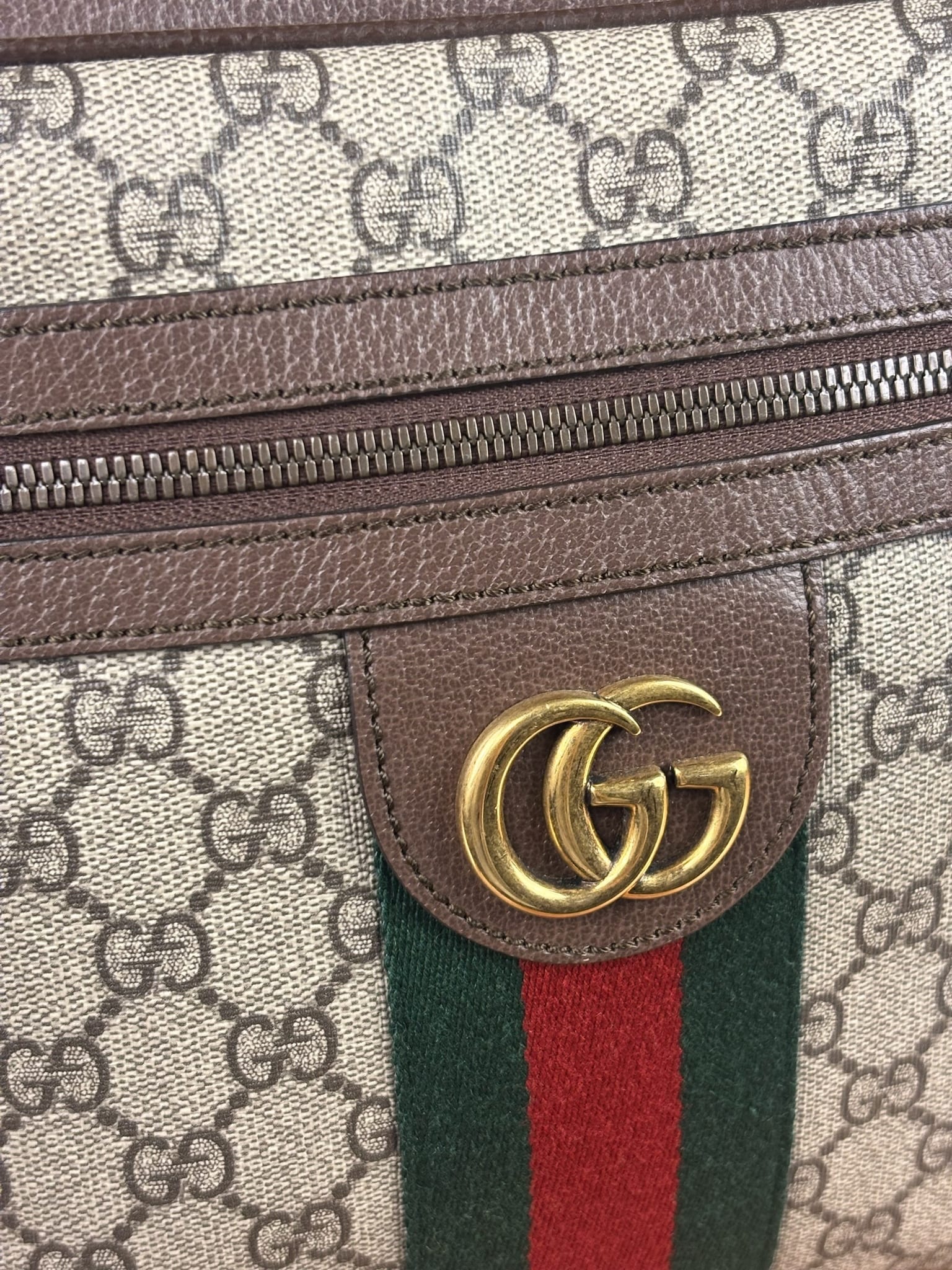 Gucci Beige/Brown GG Supreme Ophidia Messenger Bag