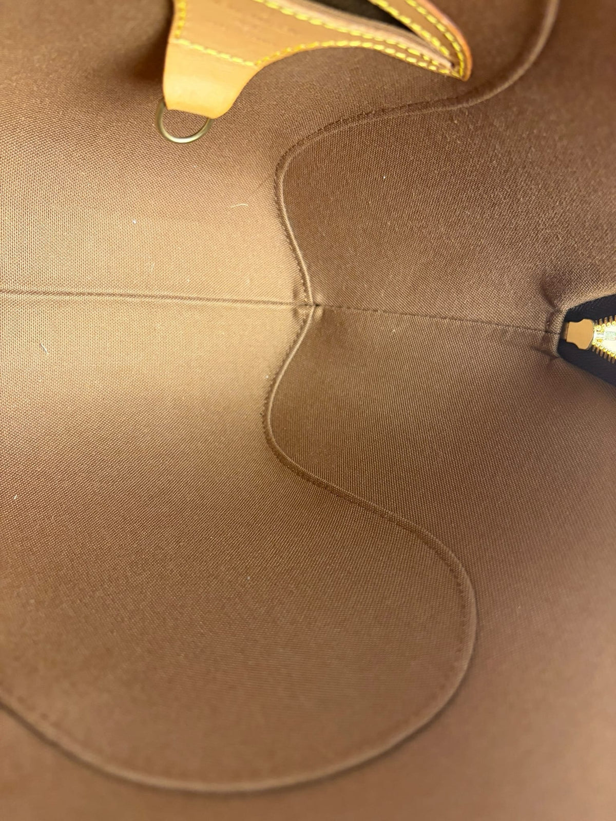 Louis Vuitton Monogram Ellipse Handbag PM