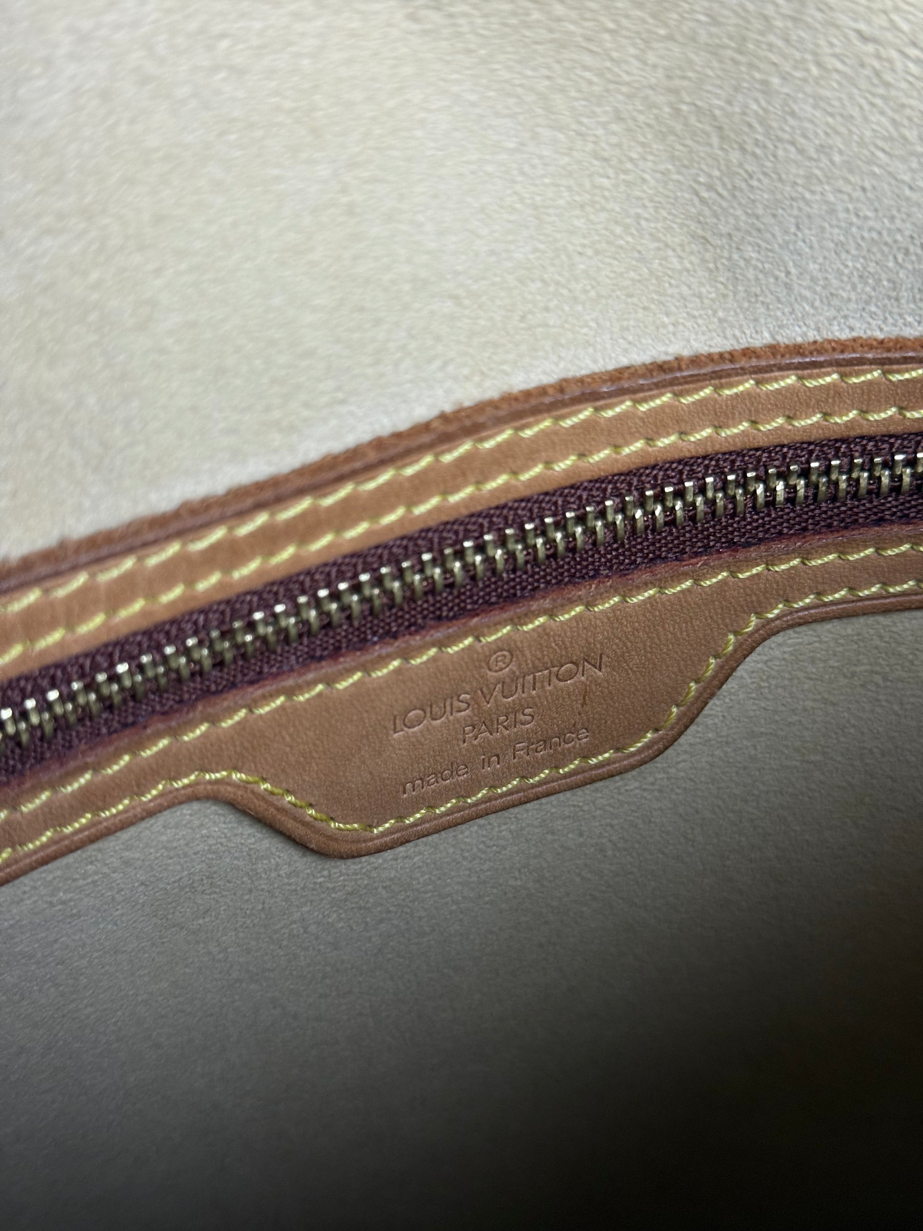 Louis Vuitton Vintage Monogram Looping GM