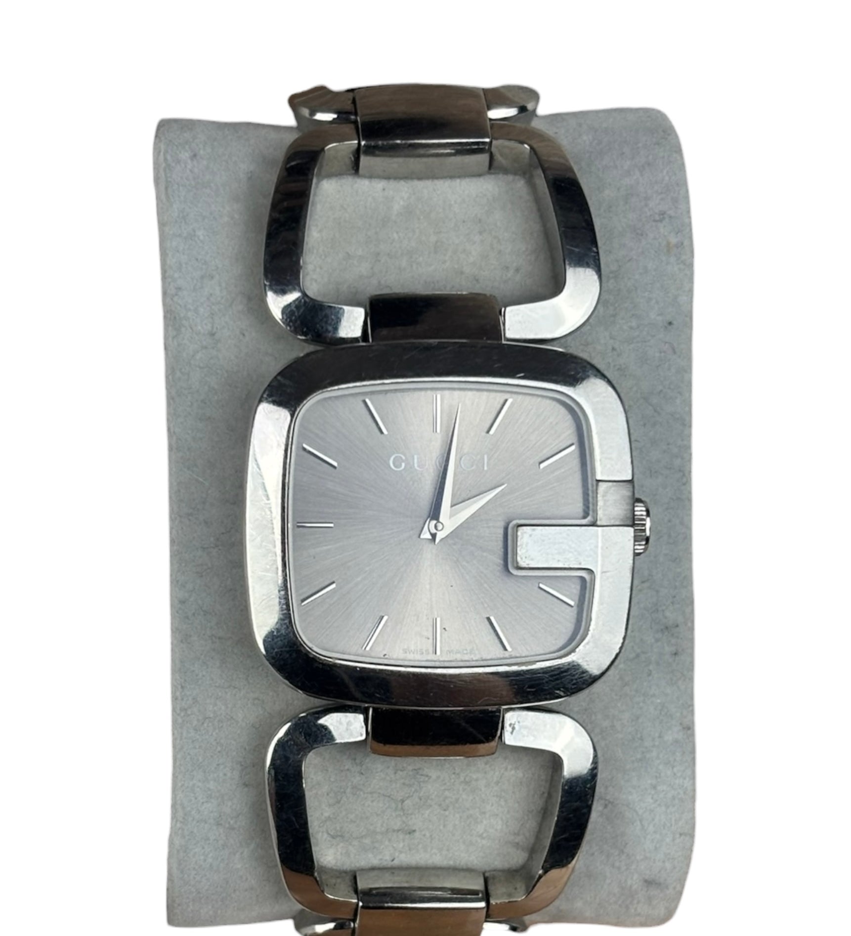Gucci 125.4 Grey G Dial Link Band