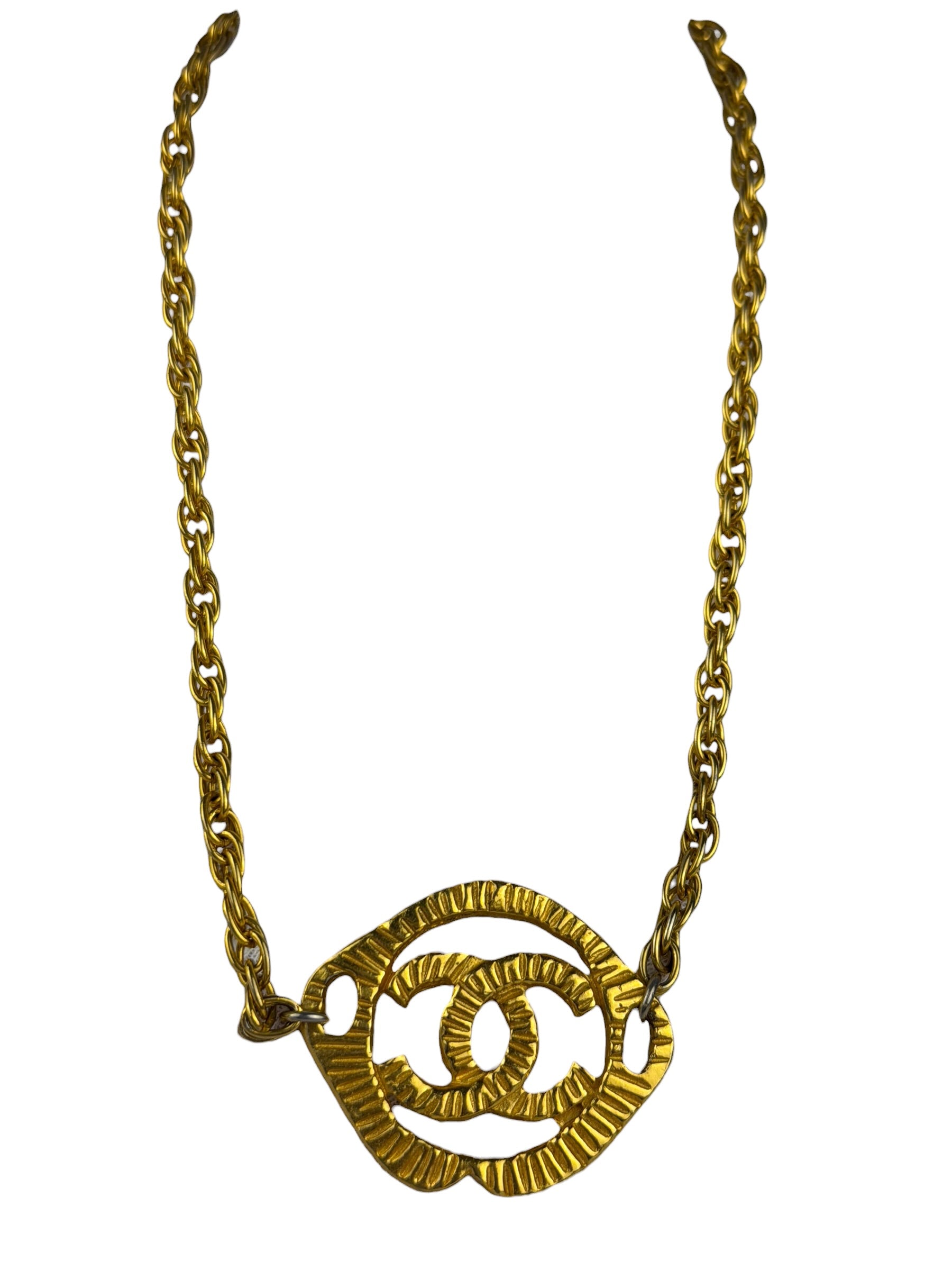 Chanel Vintage CC Gold-Plated Pendant Costume Necklace