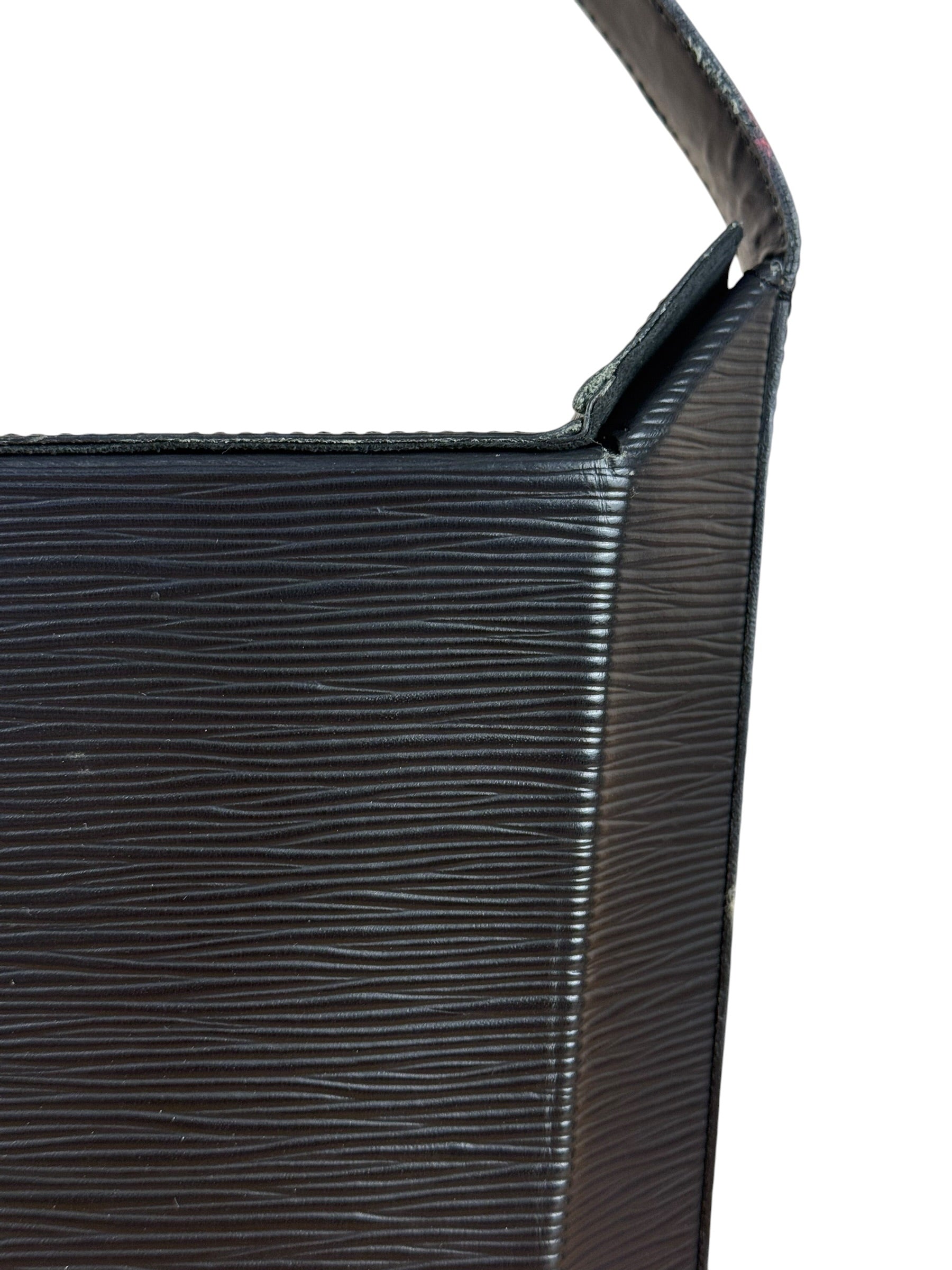 Yves Saint Laurent Black Epi Sac Seau Shoulder Bag