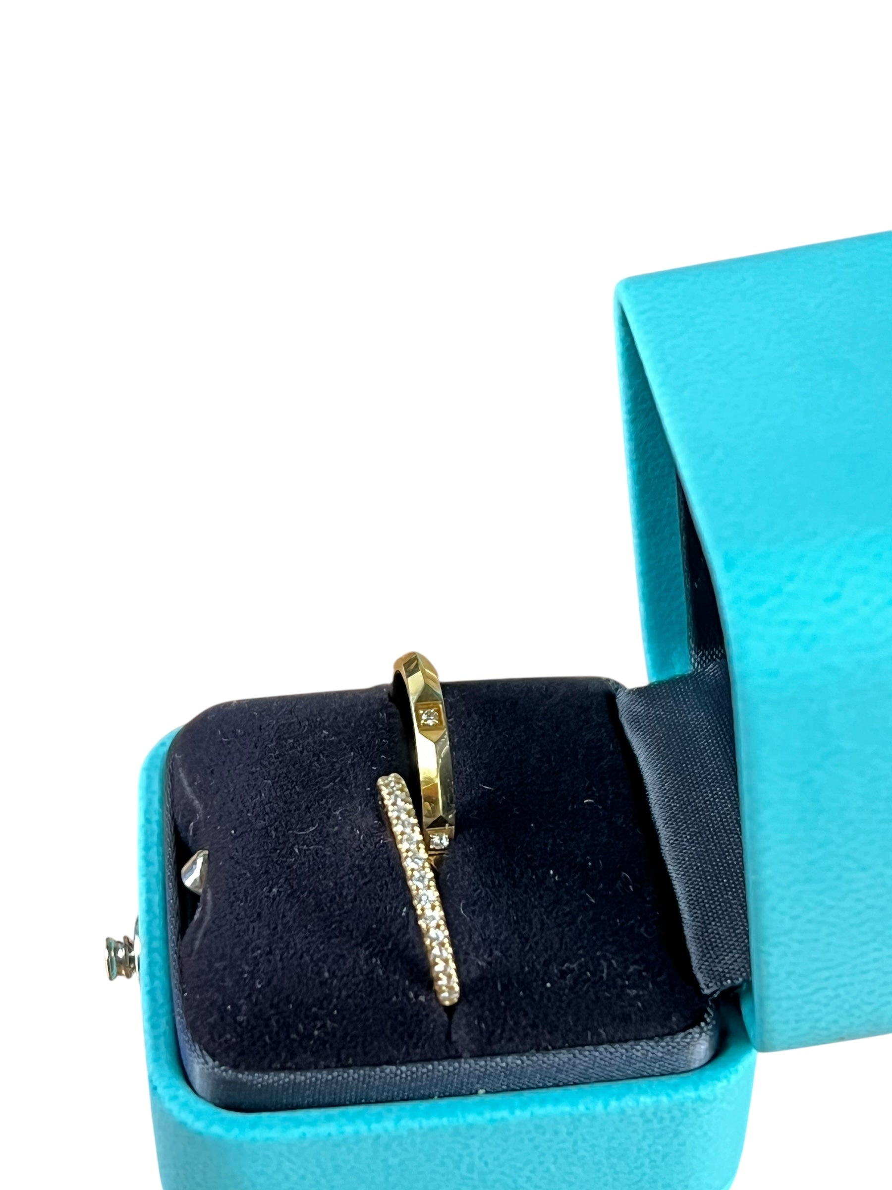 Tiffany & Co His & Hers Rings 18k Gold w/ Diamonds