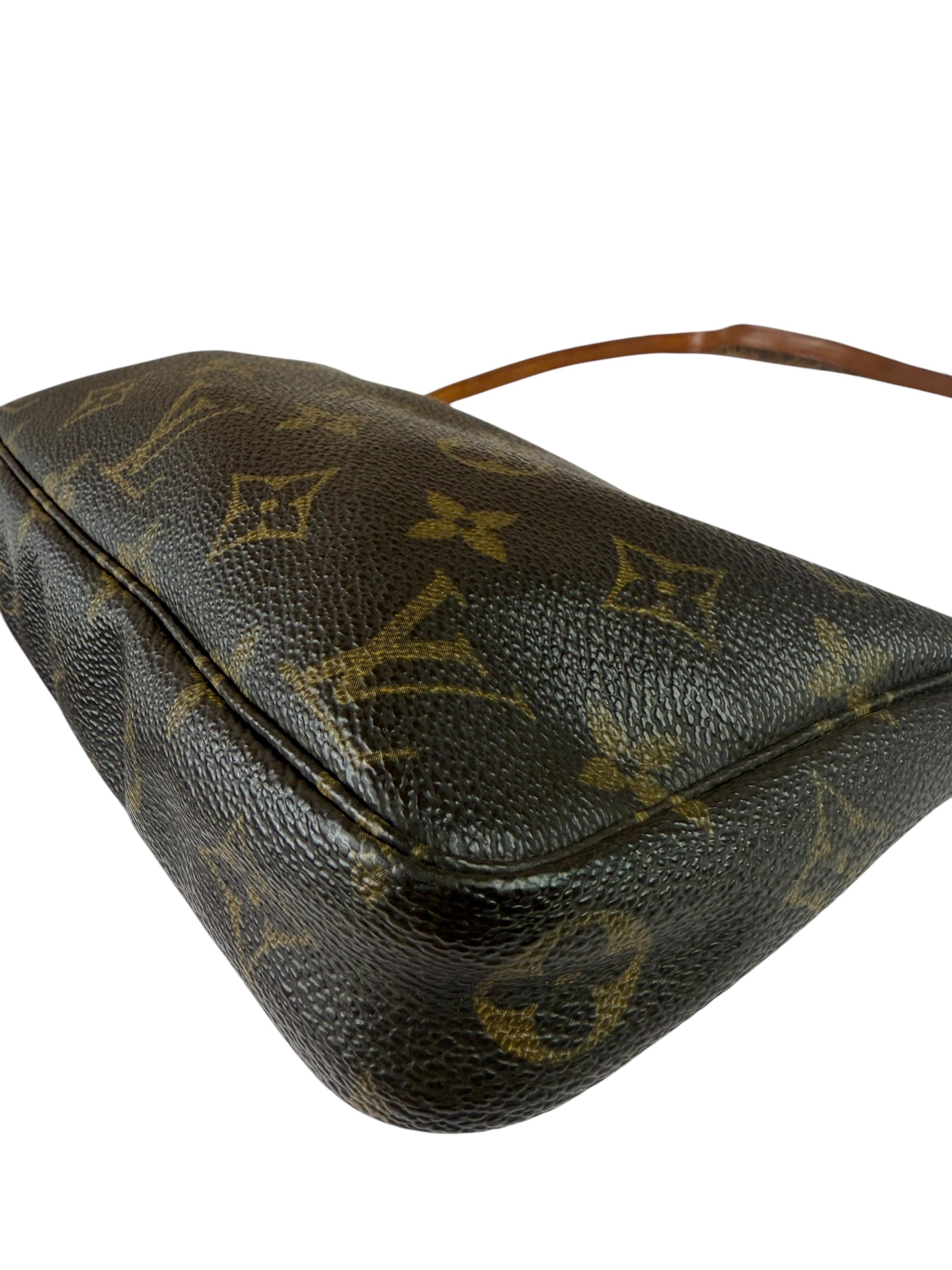Louis Vuitton Vintage Monogram Pochette