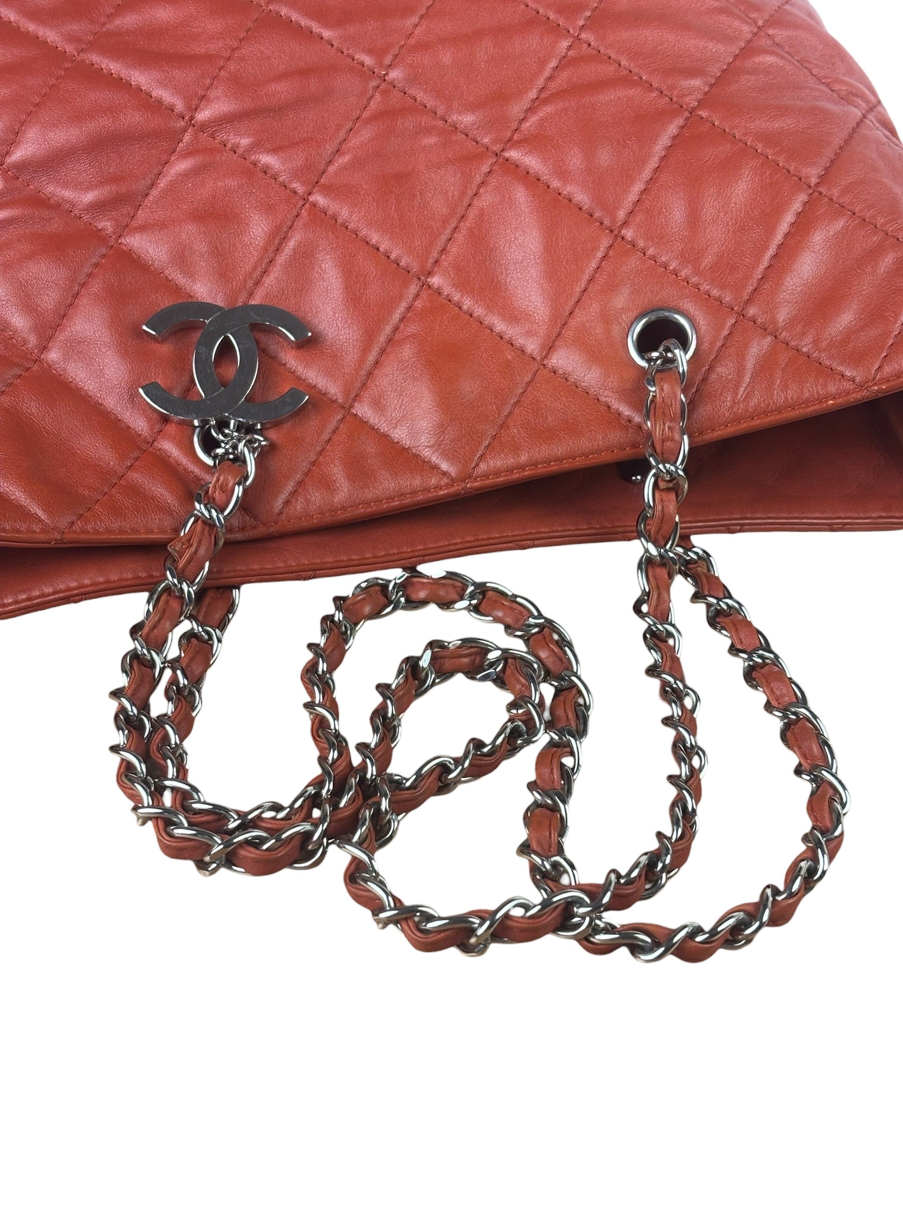 Chanel Red Quilted Calfskin In The Business Tote 2011