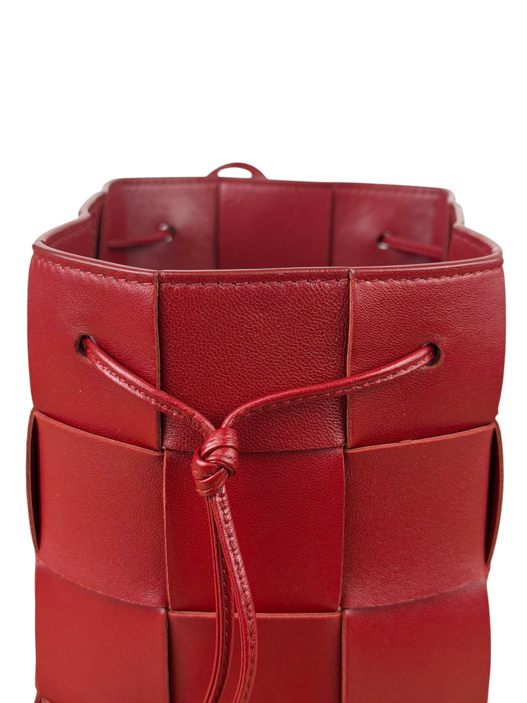Bottega Veneta Red Leather Cassestte Maxi Intrecciato Bucket Bag
