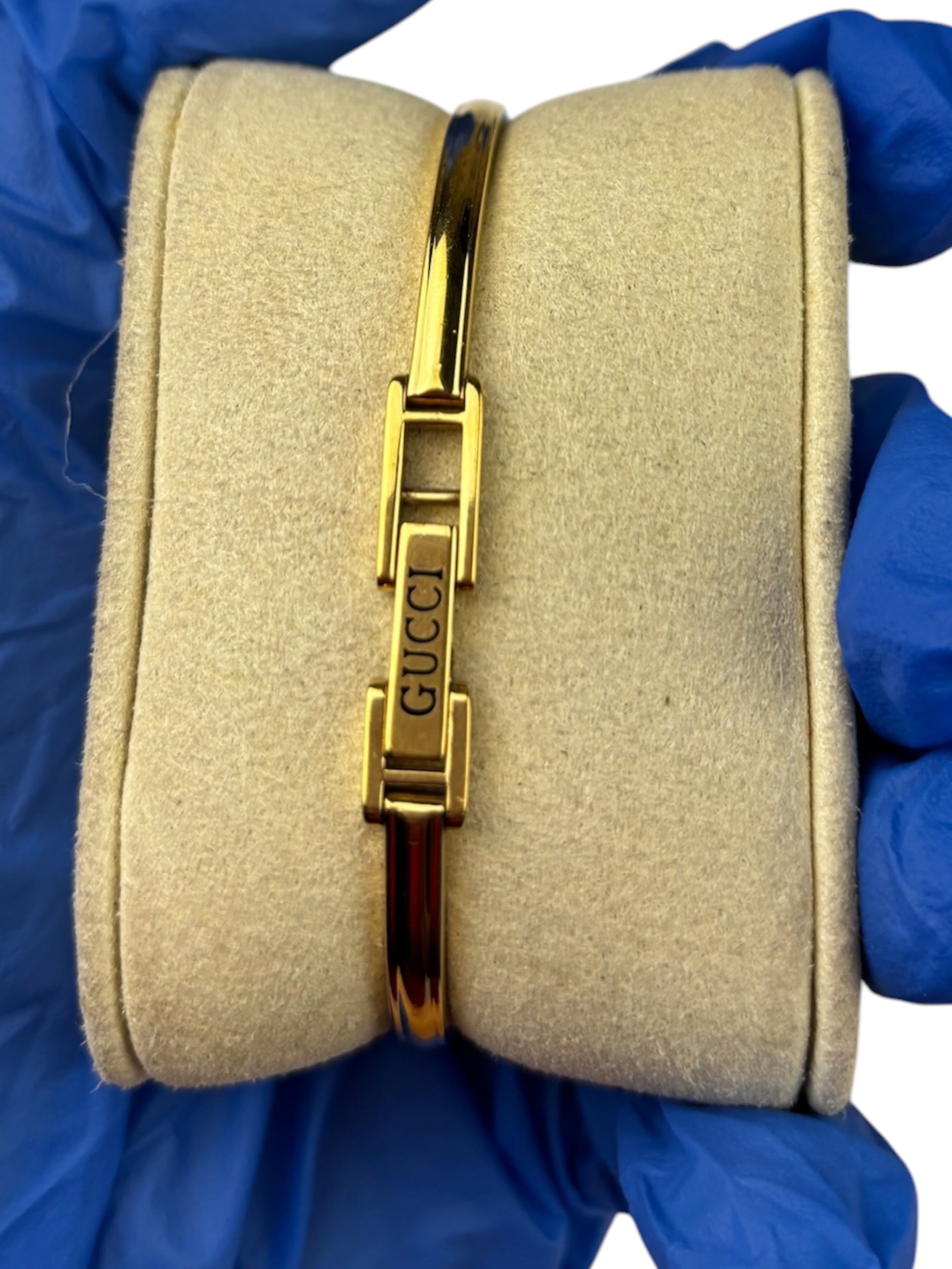 Gucci Interchangeable Bezel Watch 10 Bezels