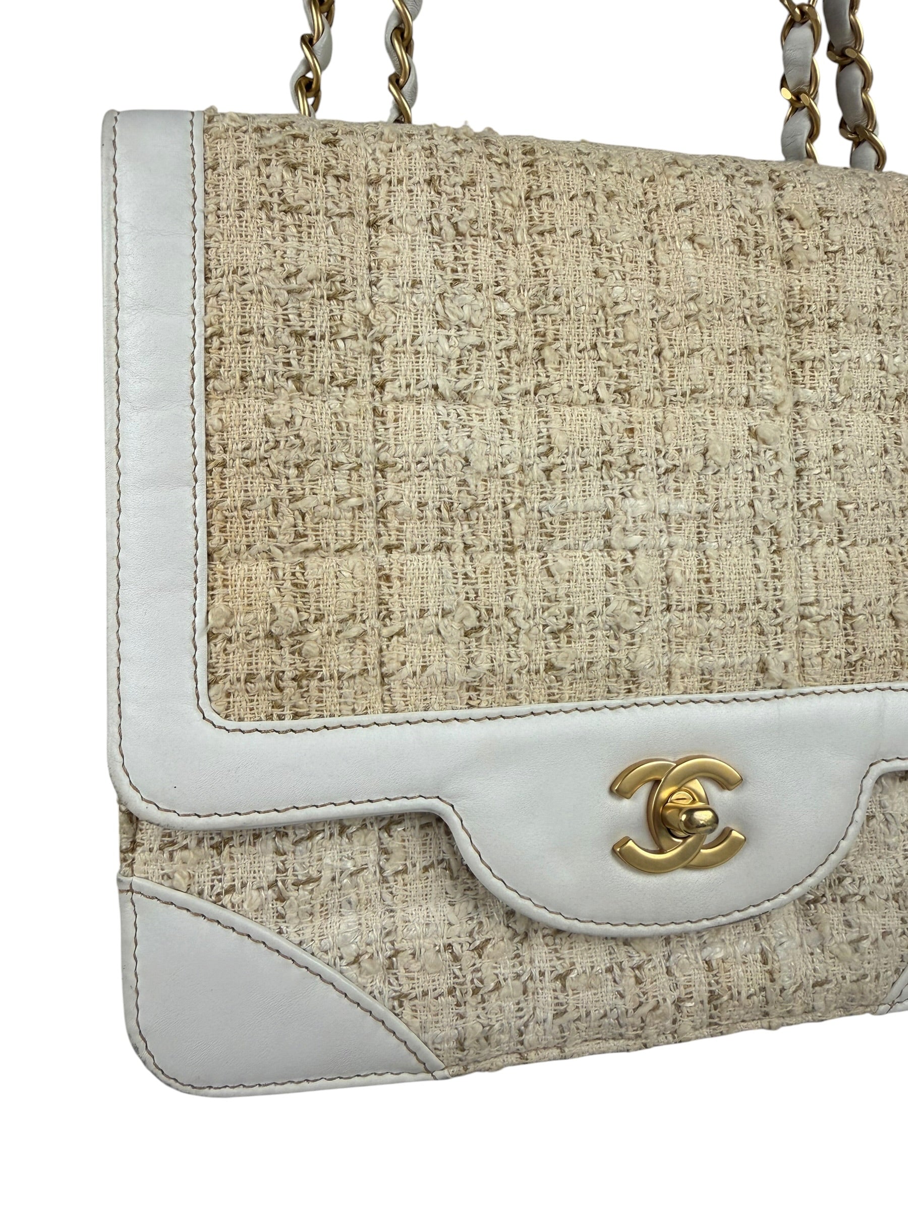 Chanel White Leather Trim Tweed Shoulder Bag 2001