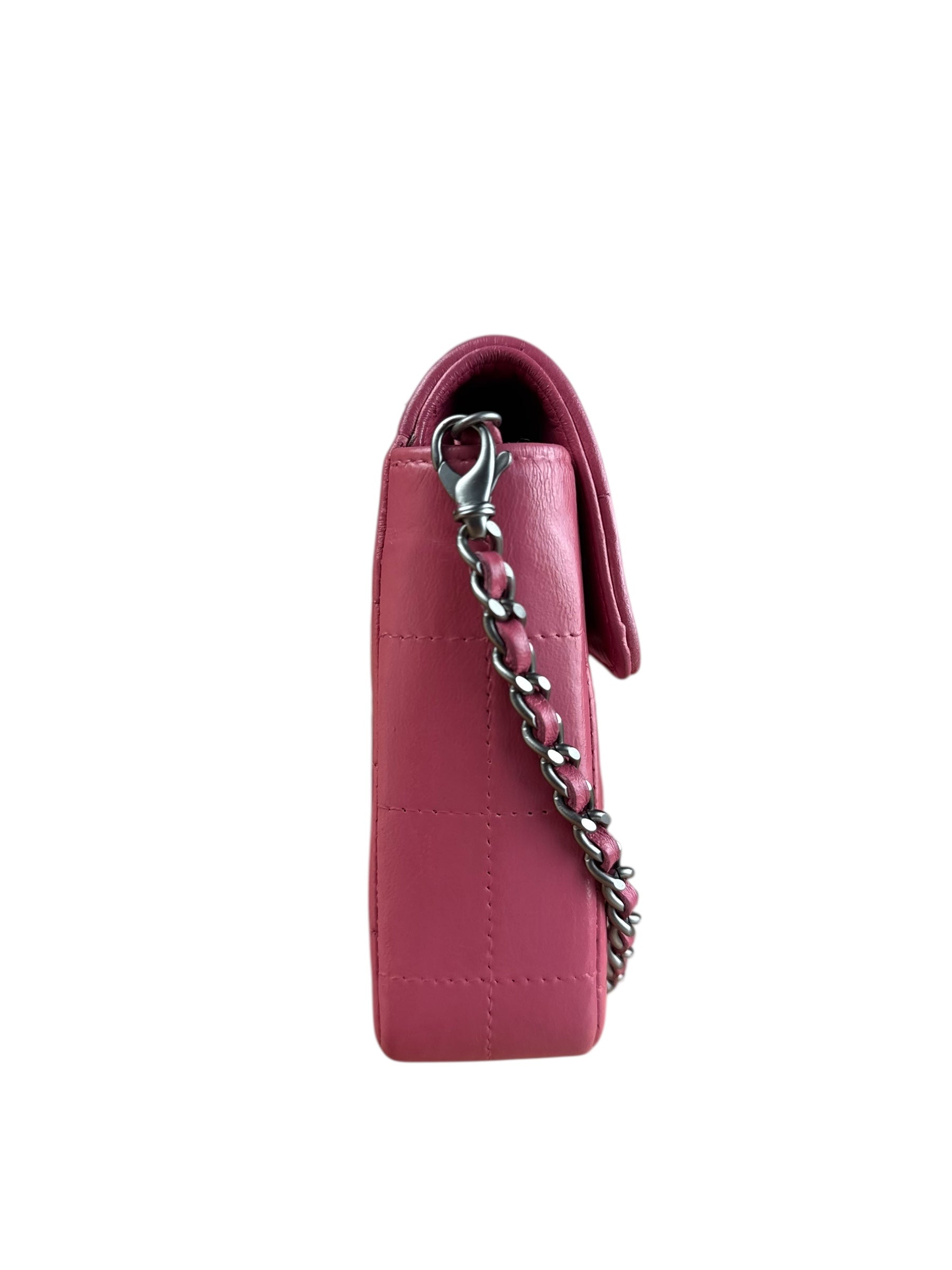 Chanel Pink CC 2002 Chocolate Bar Chain Flap