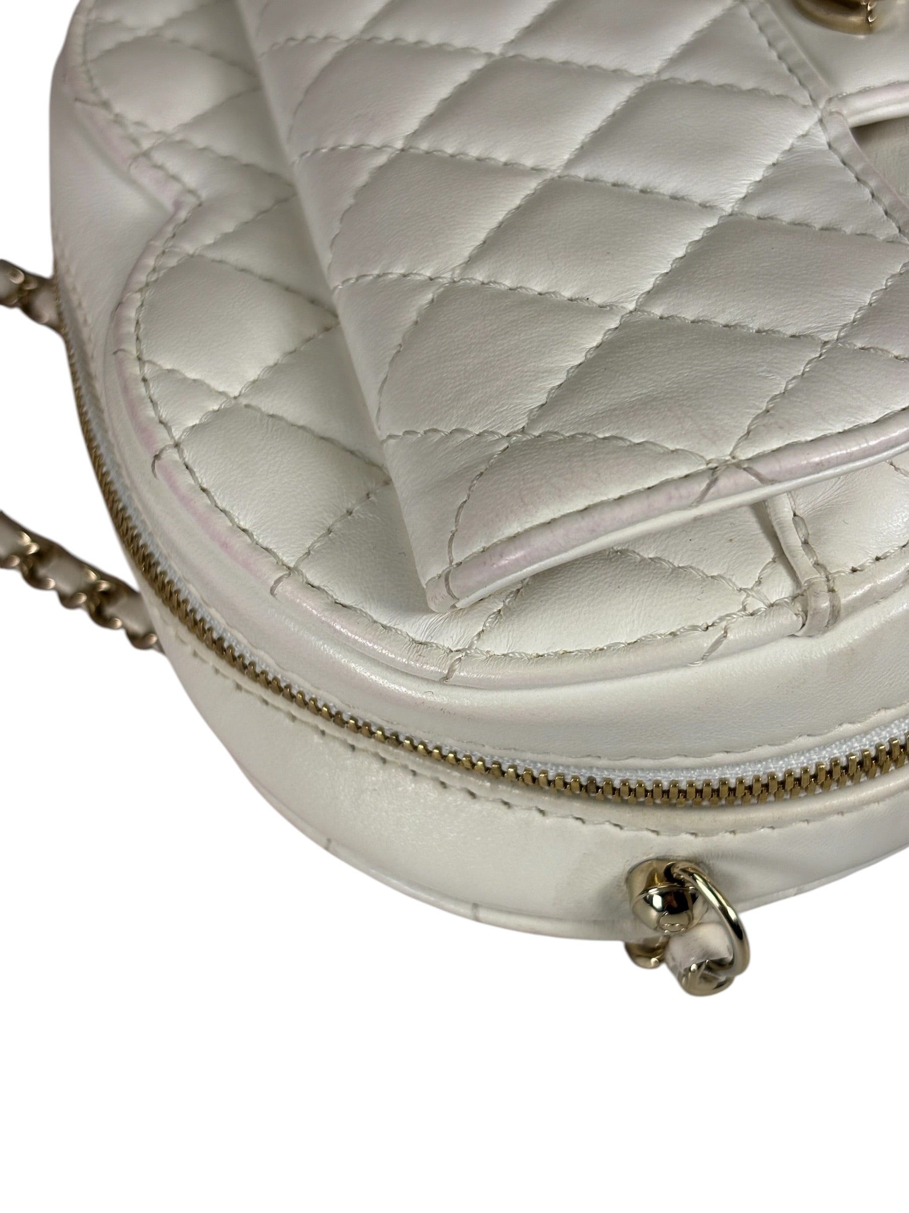 Chanel CC In Love White Quilted Leather Heart Bag 2022