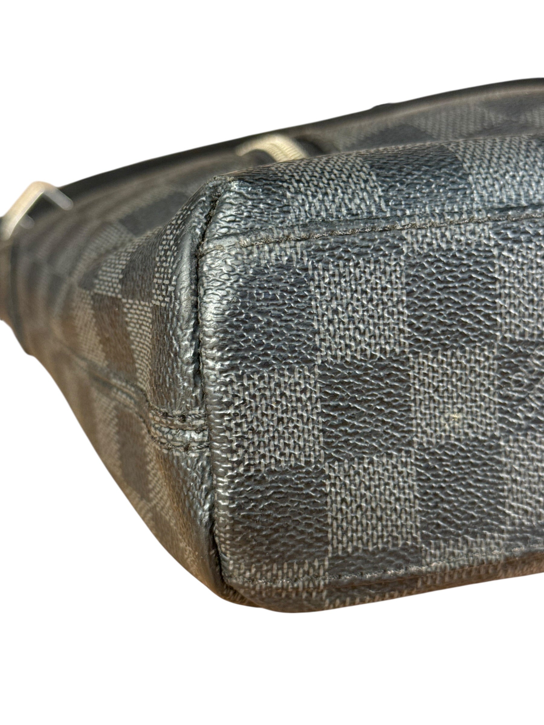 Louis Vuitton Noir Damier Mick Messanger Bag