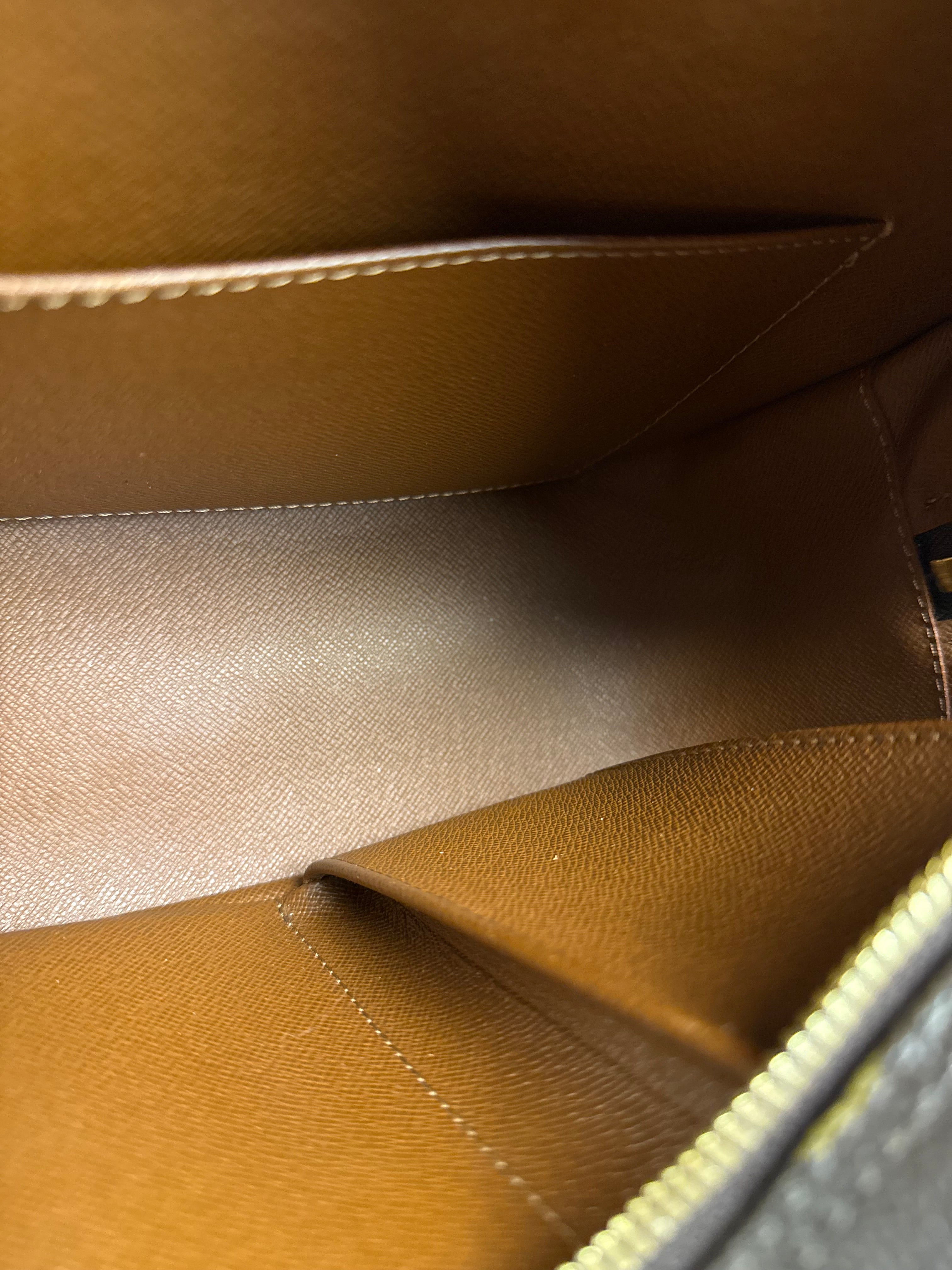 Louis Vuitton Vintage Monogram Cite Shoulder Bag MM