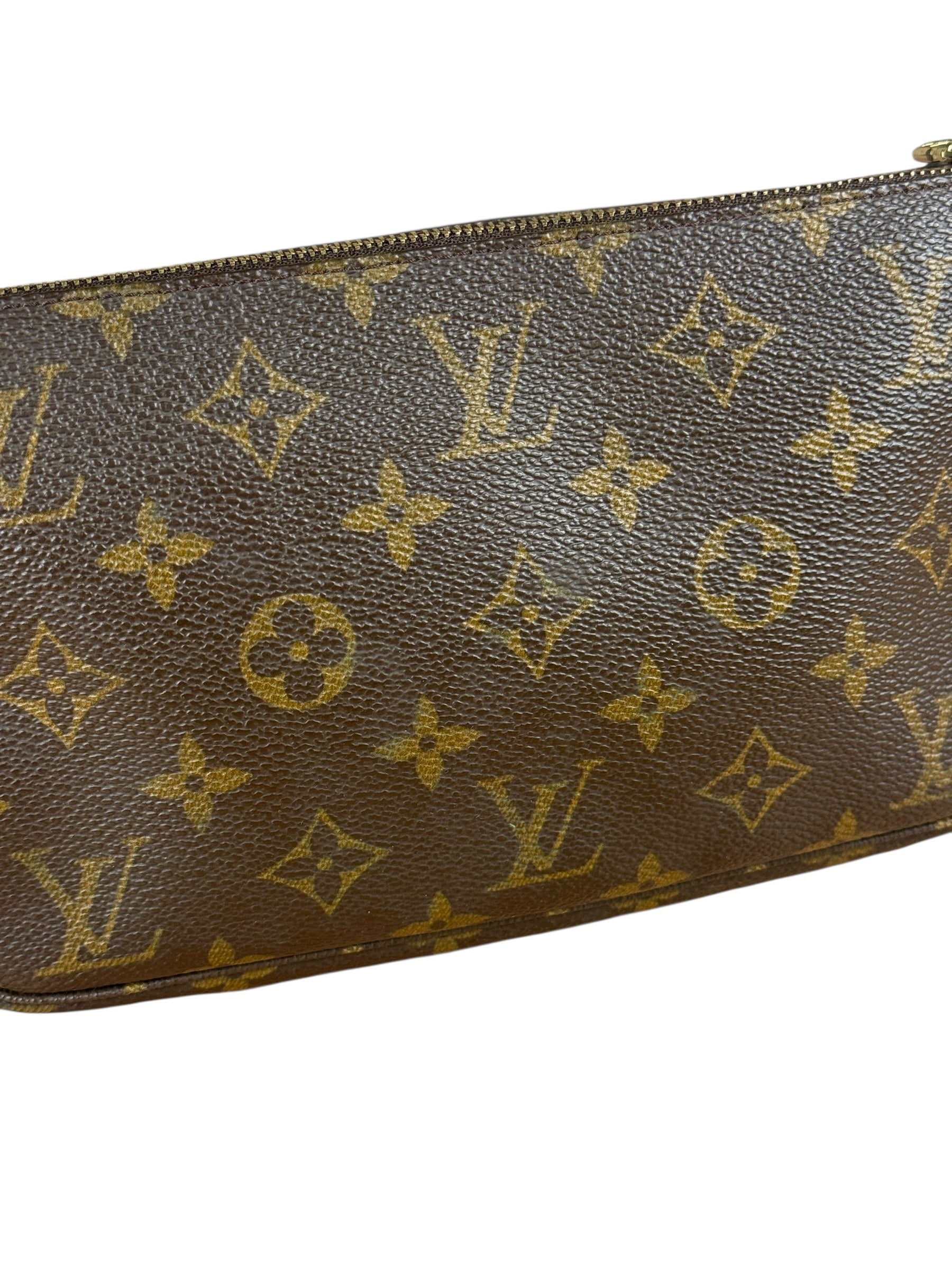 Louis Vuitton Monogram Pochette