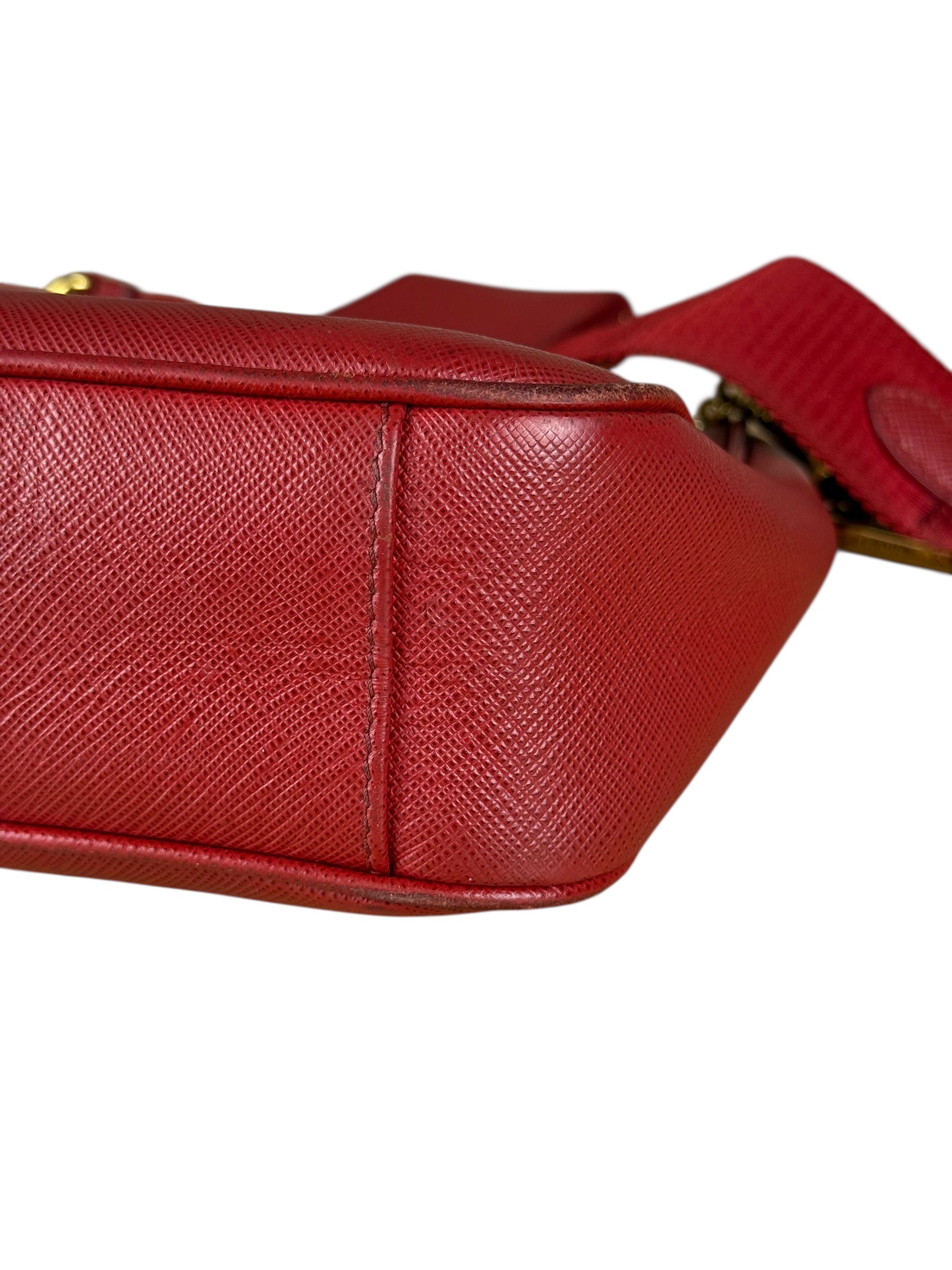 Prada Re-Edition Saffiano Leather Shoulder Bag Red