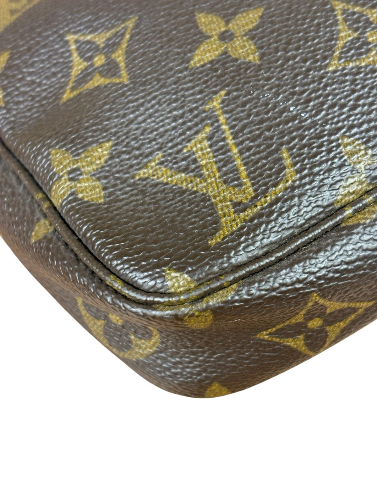 Louis Vuitton Monogram Pochette