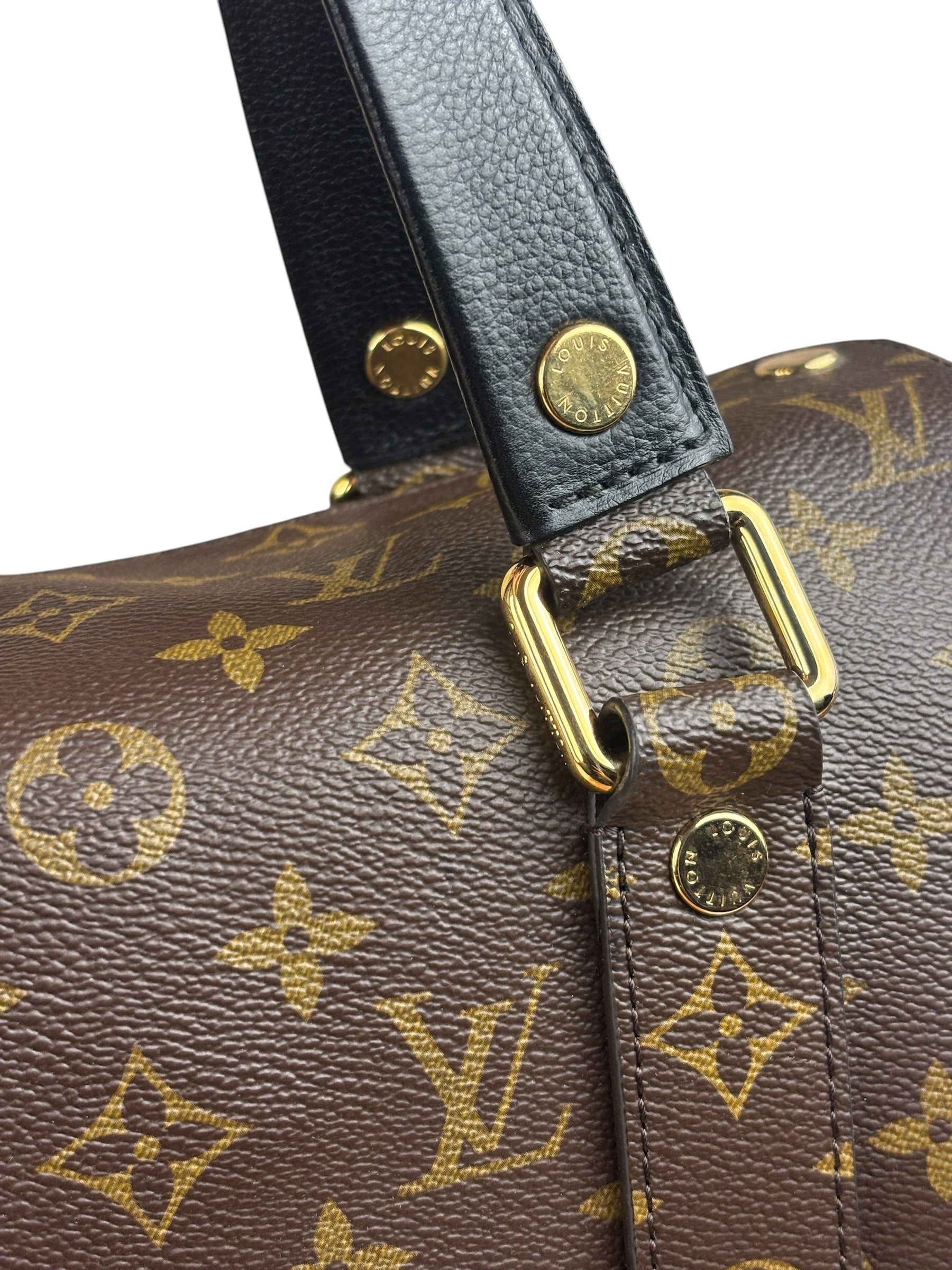 Louis Vuitton Monogram Manhattan NM Handbag