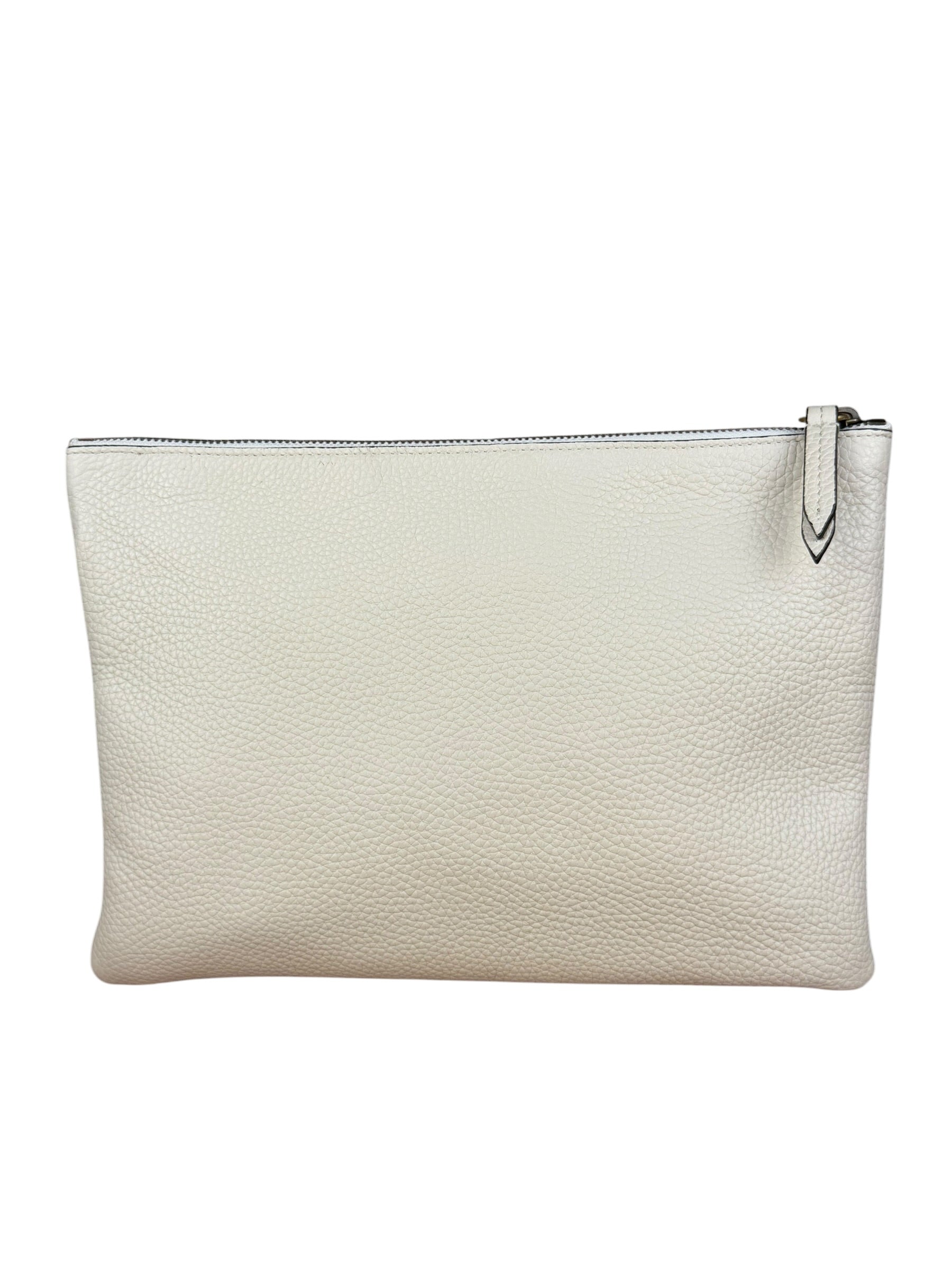Gucci Ivory Pebbled Leather Bee Zip Clutch Pouch