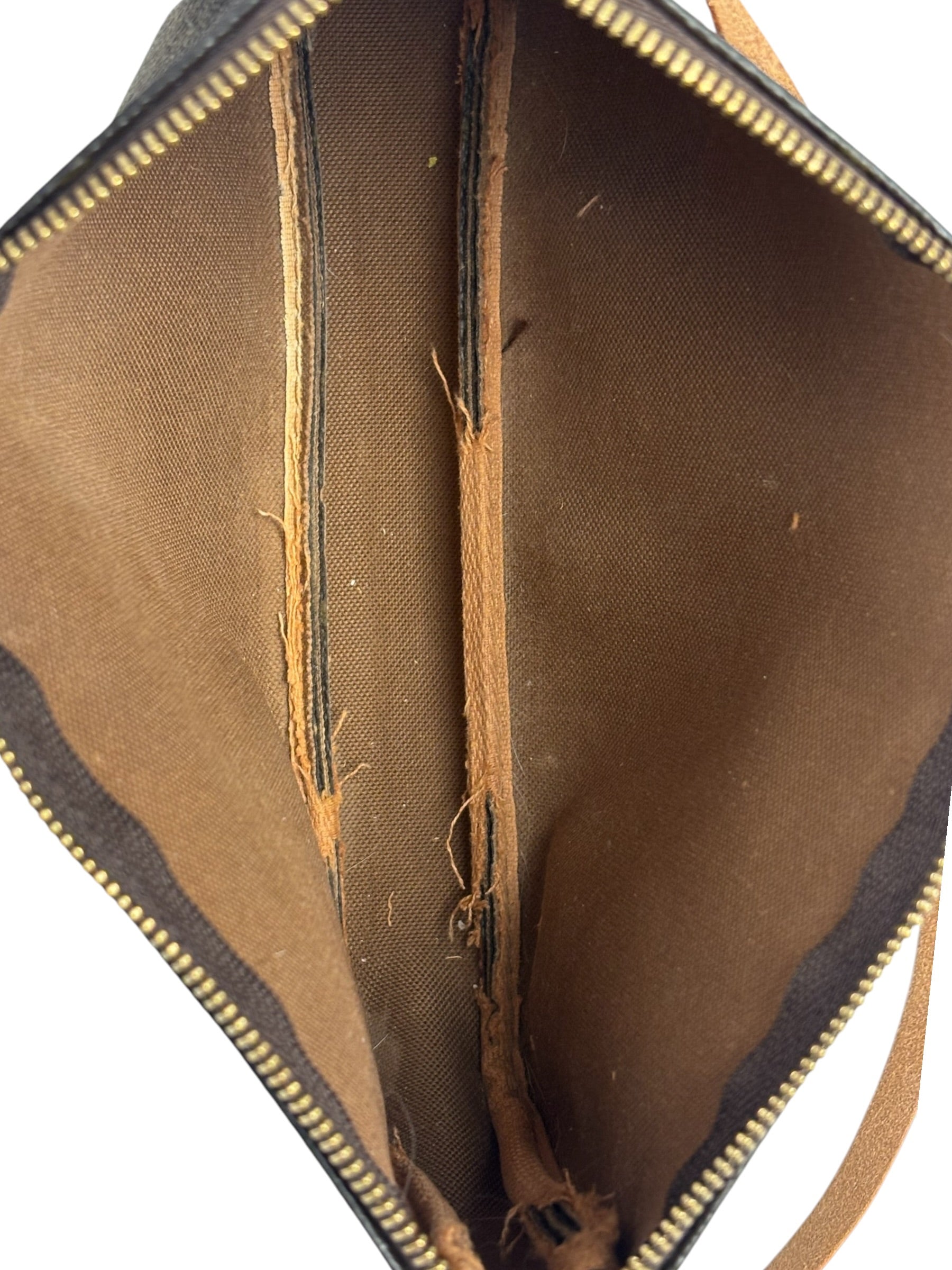 Louis Vuitton Vintage Monogram Pochette