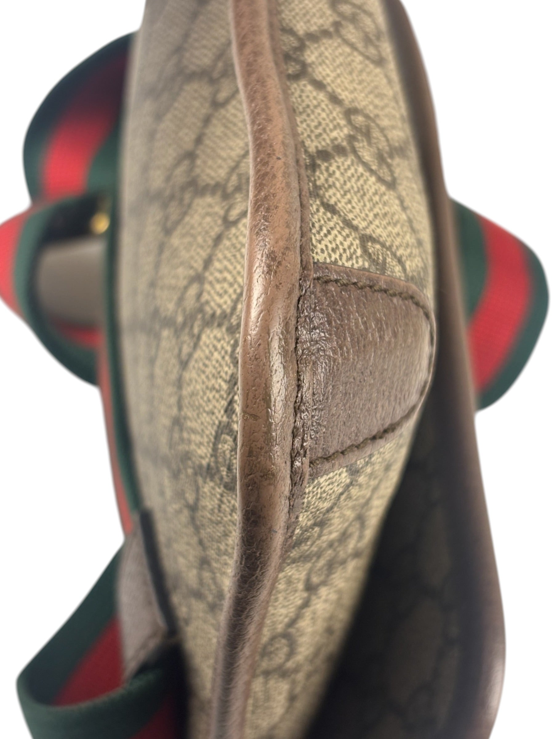 Gucci Beige GG Supreme Belt Bag