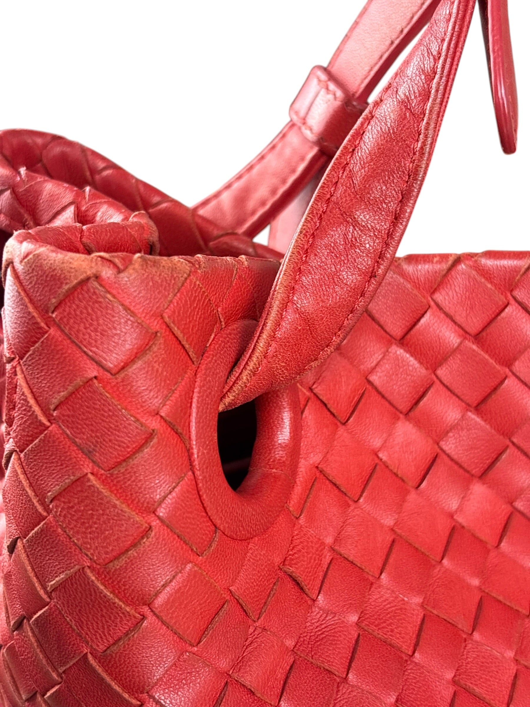 Bottega Veneta Red Leather Intrecciato Garda Woven Hobo Bag