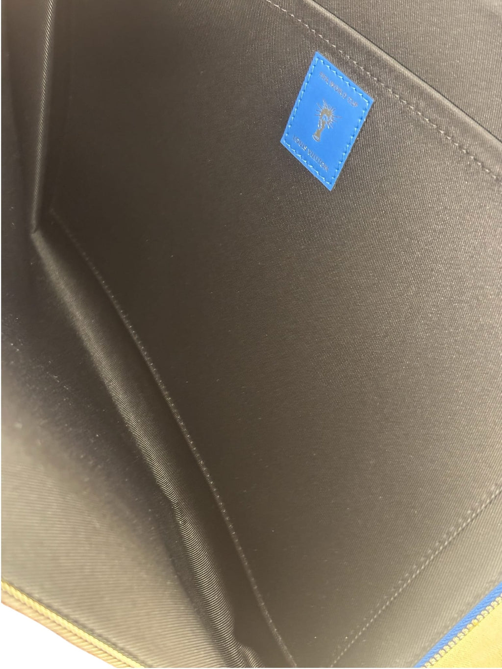 Louis Vuitton Blue/White Epi Cowhide Leather Po.Jour 2018 FIFA World Cup GM