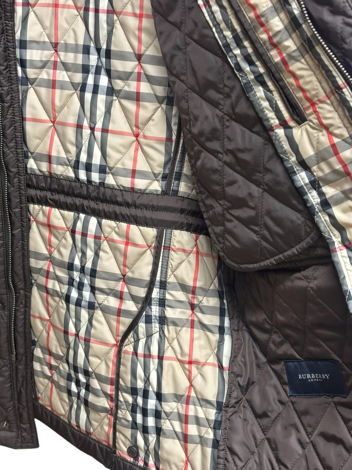 Burberry Vintage Nylon Quilted Zip Up Jacket