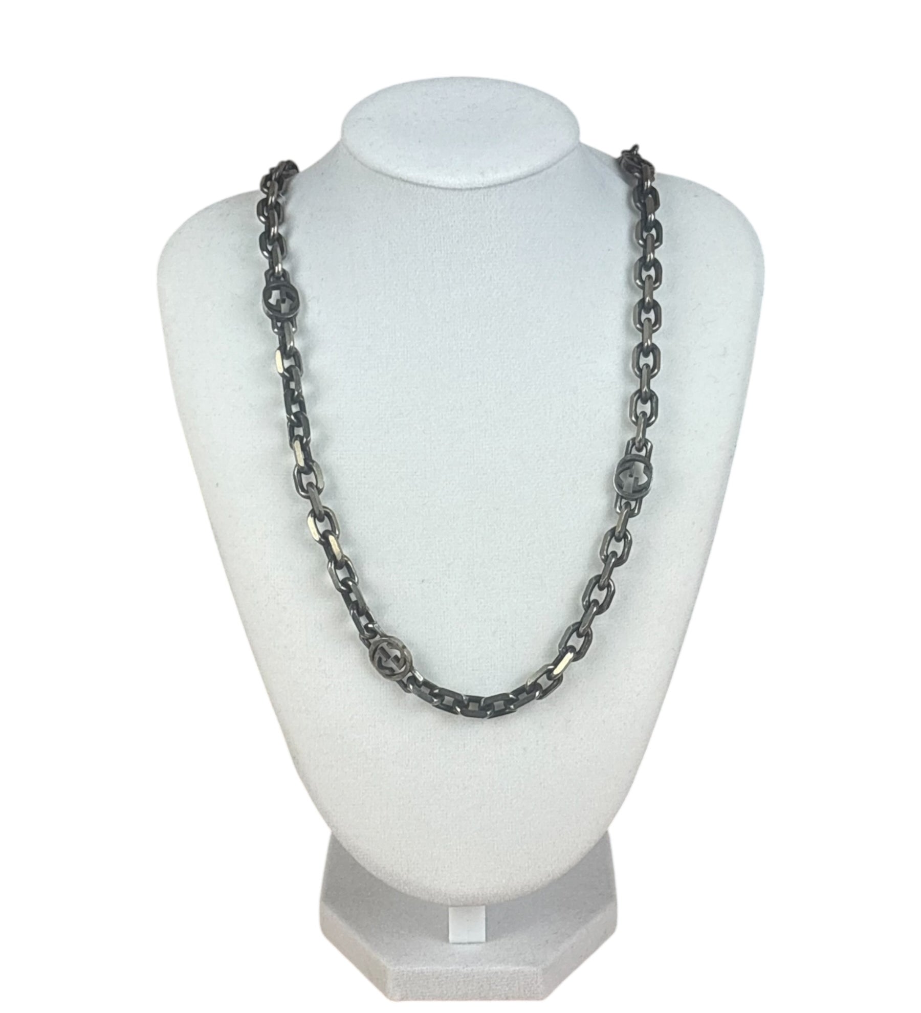 Gucci Interlocking G Station Neckless