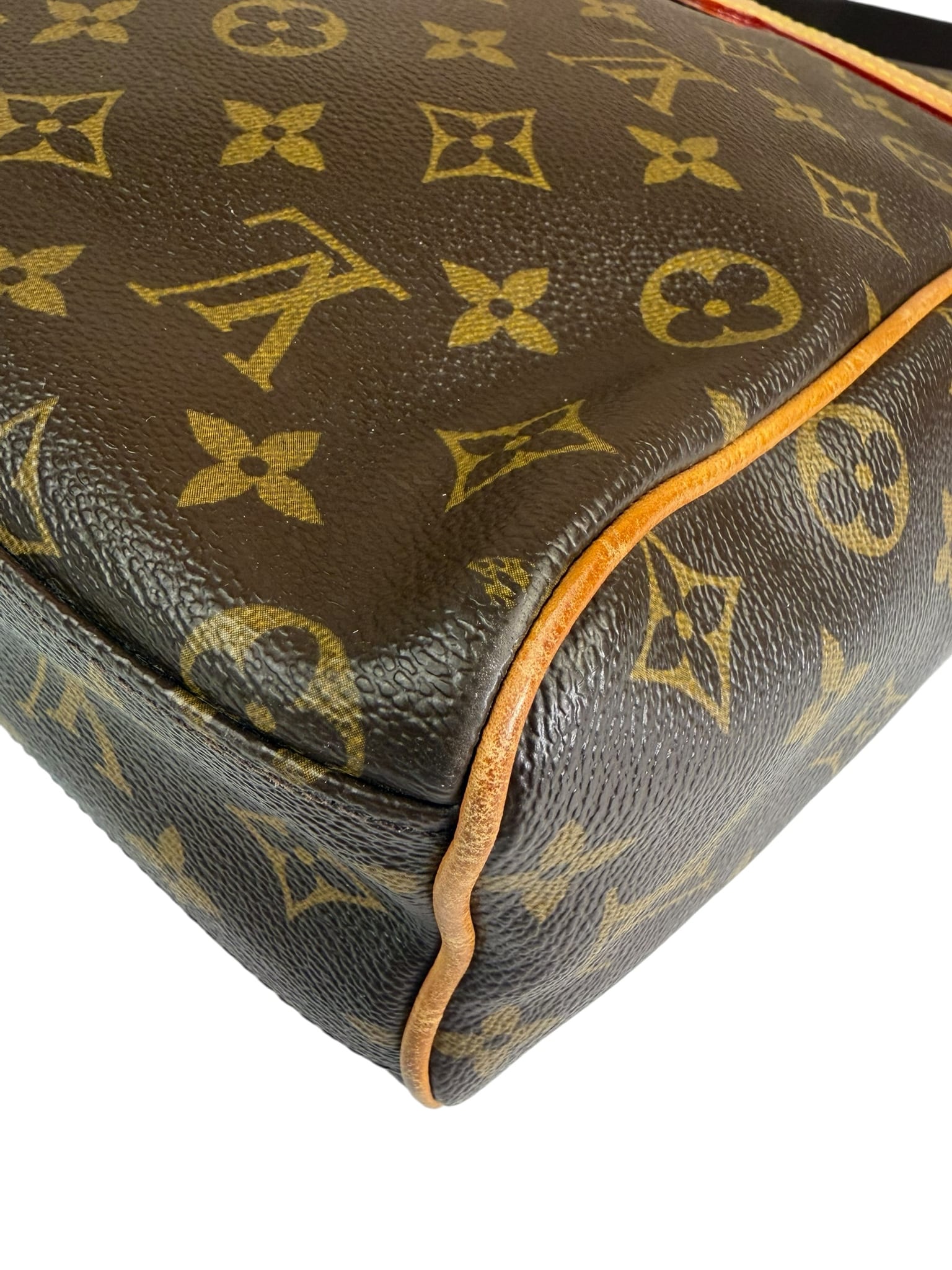 Louis Vuitton Monogram Abbesses Messenger Bag GM