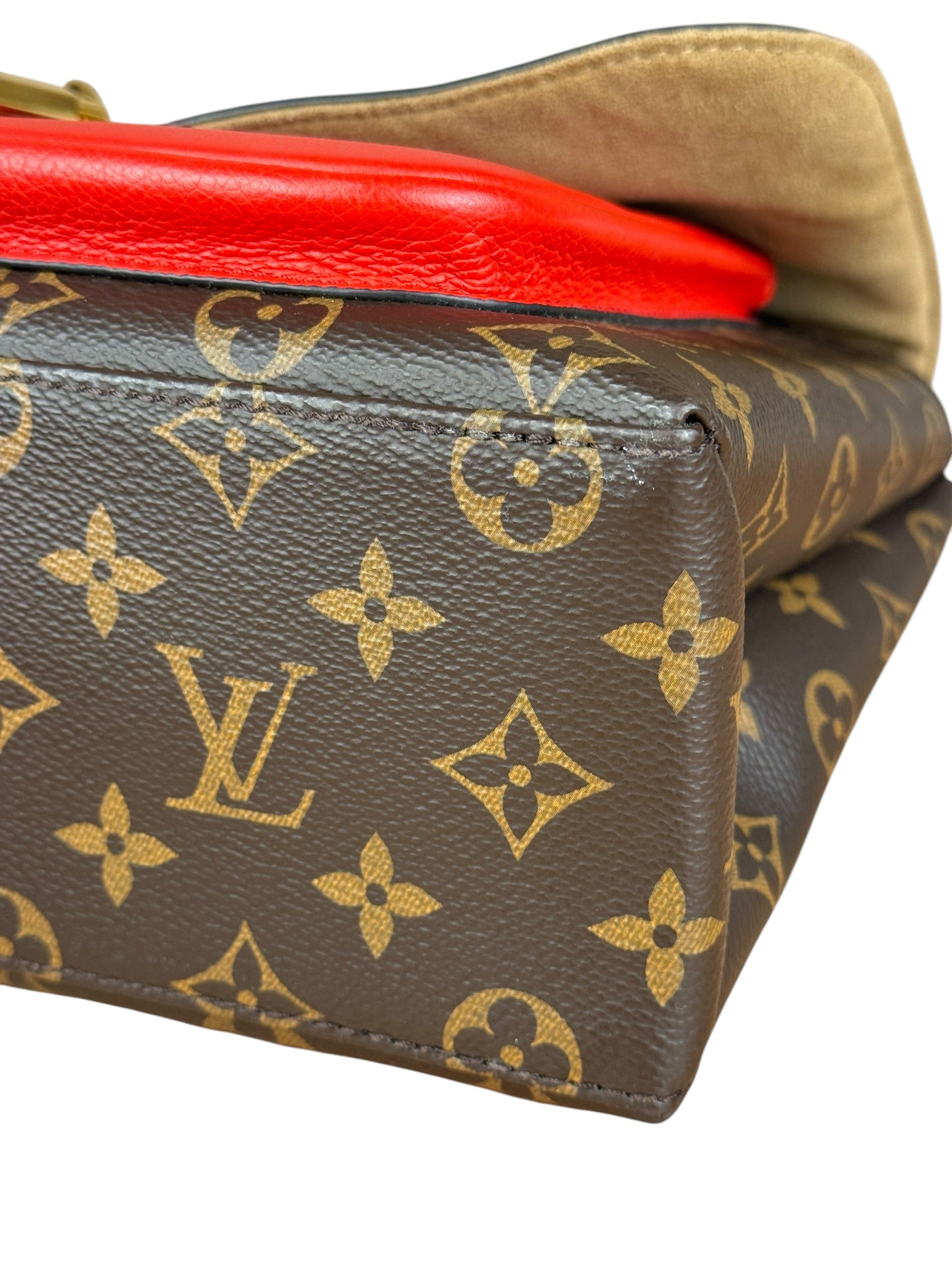 Louis Vuitton Monogram Marignan Coquelicot