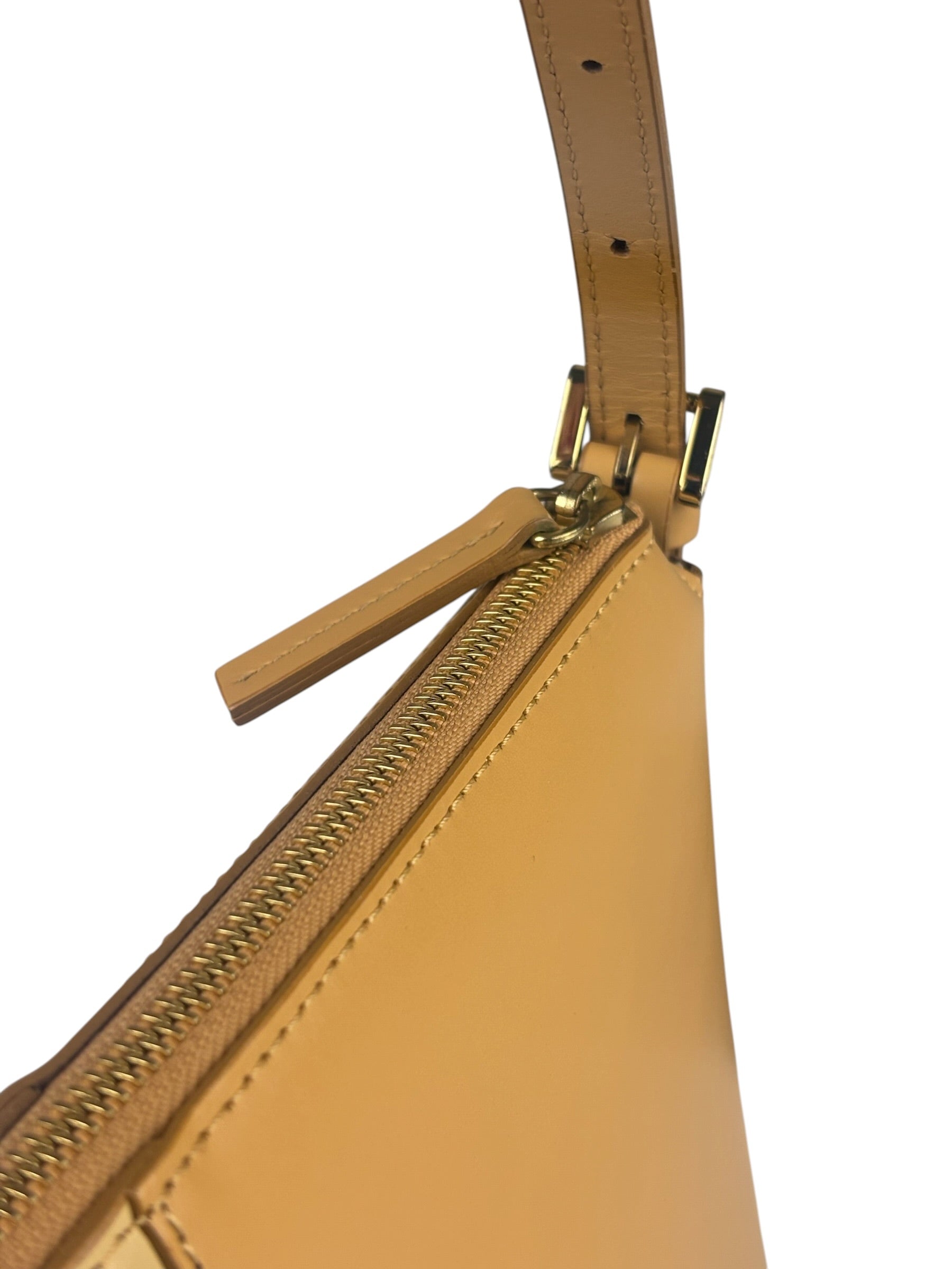 Burberry Vintage Beige Leather Shoulder Bag