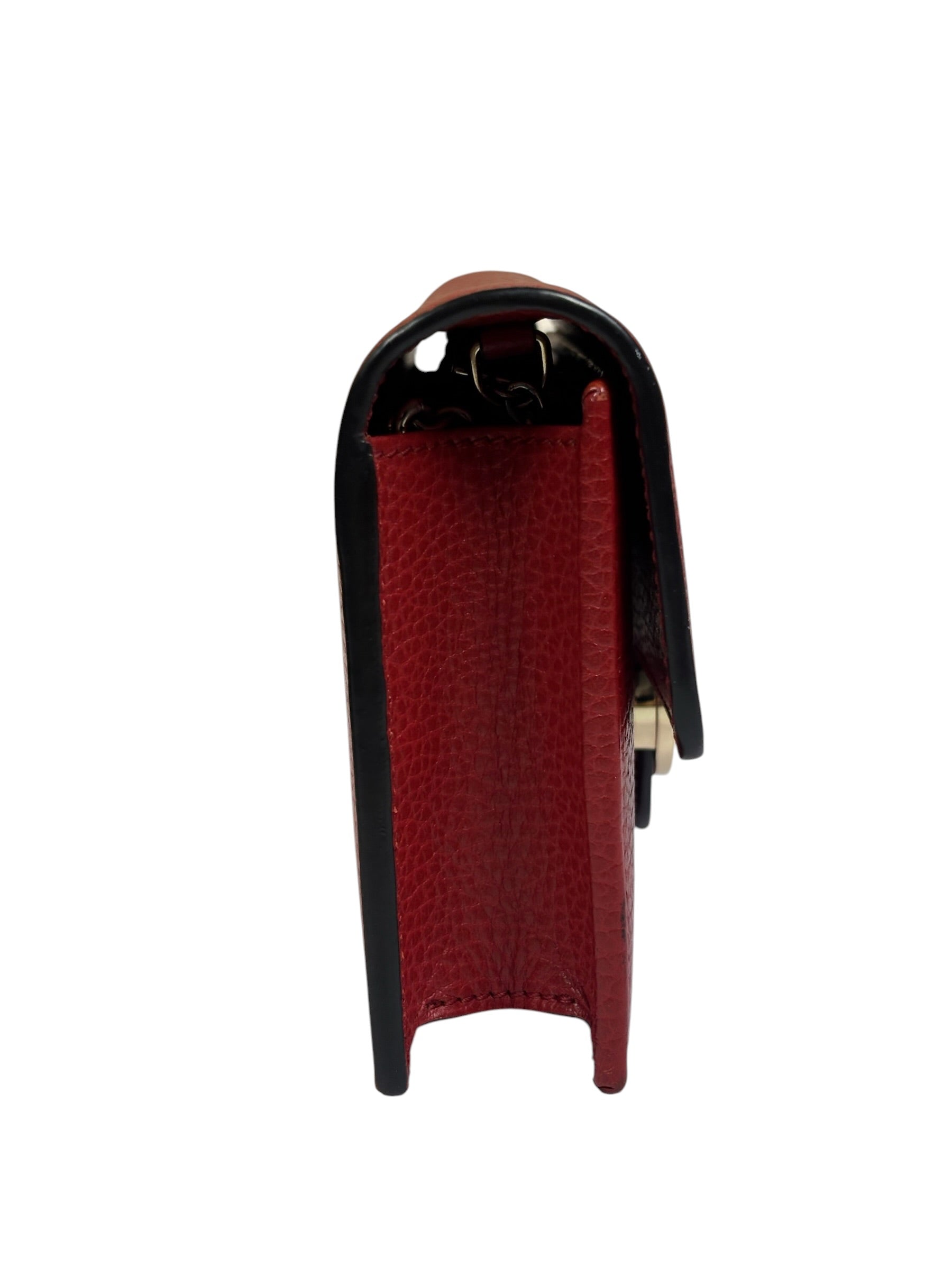 Gucci Red Leather GG Logo Wallet On Chain