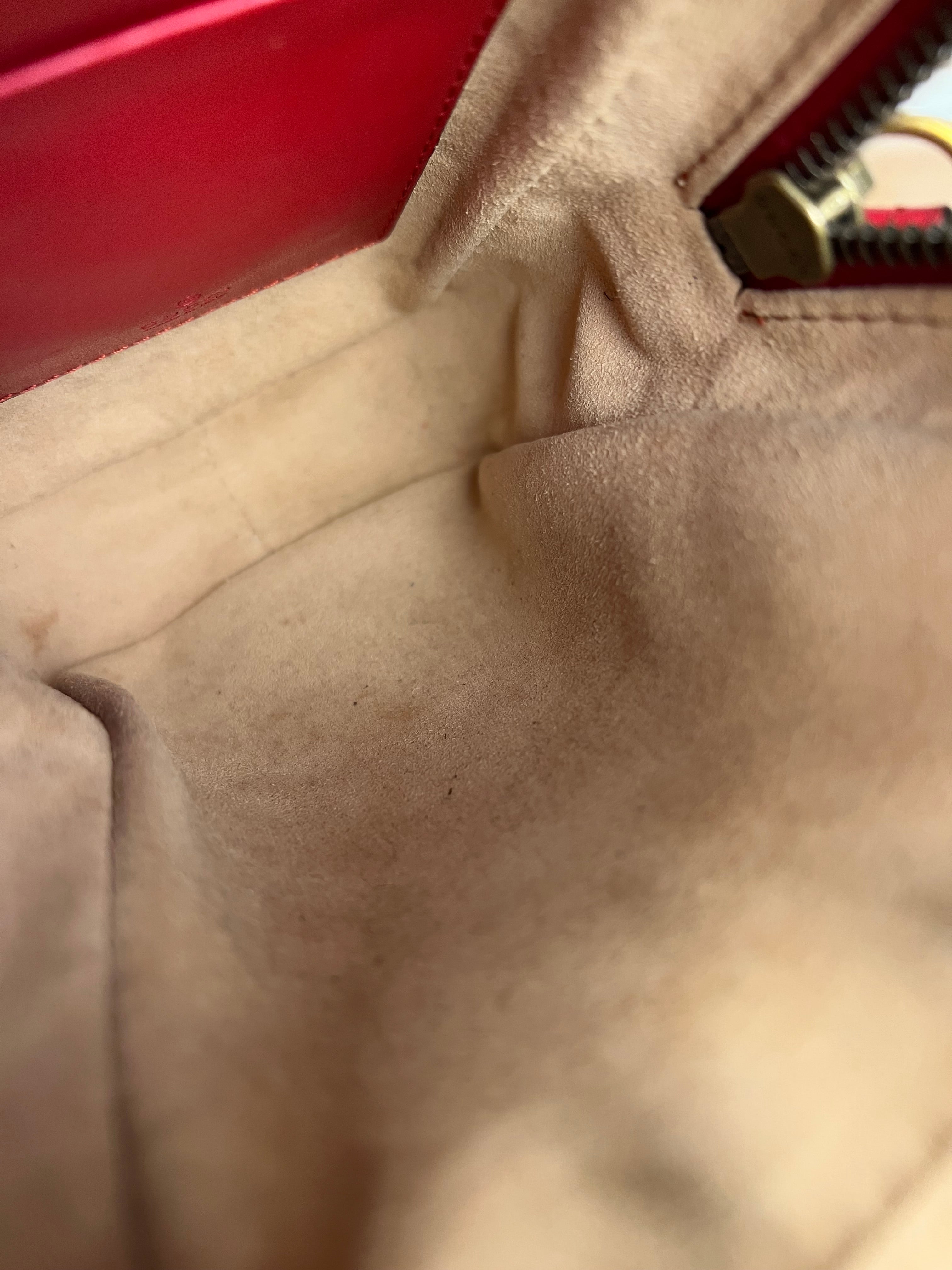 Gucci GG Marmont Vertical Phone Crossbody Bag Red