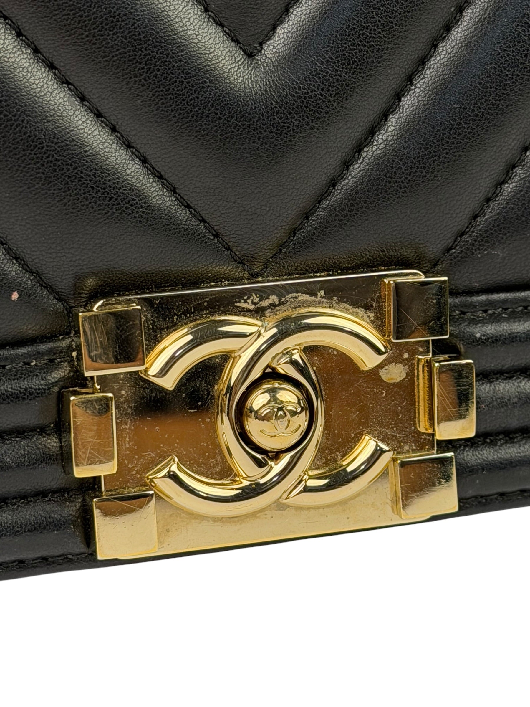 Chanel Black Chevron Leather Boy Medium Flap Bag 2017